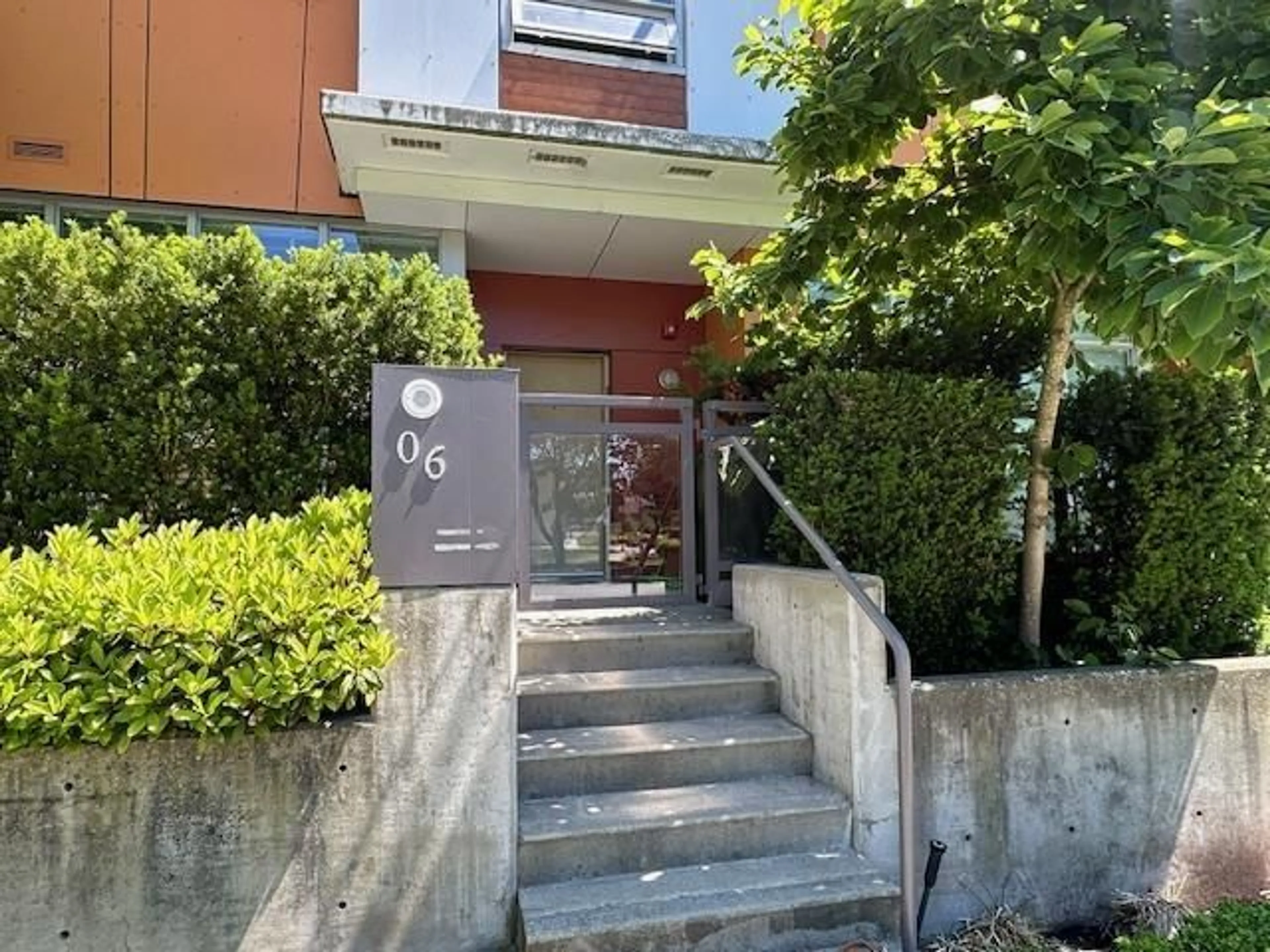 A pic from exterior of the house or condo for TH6 10378 133 STREET, Surrey British Columbia V3T0K6