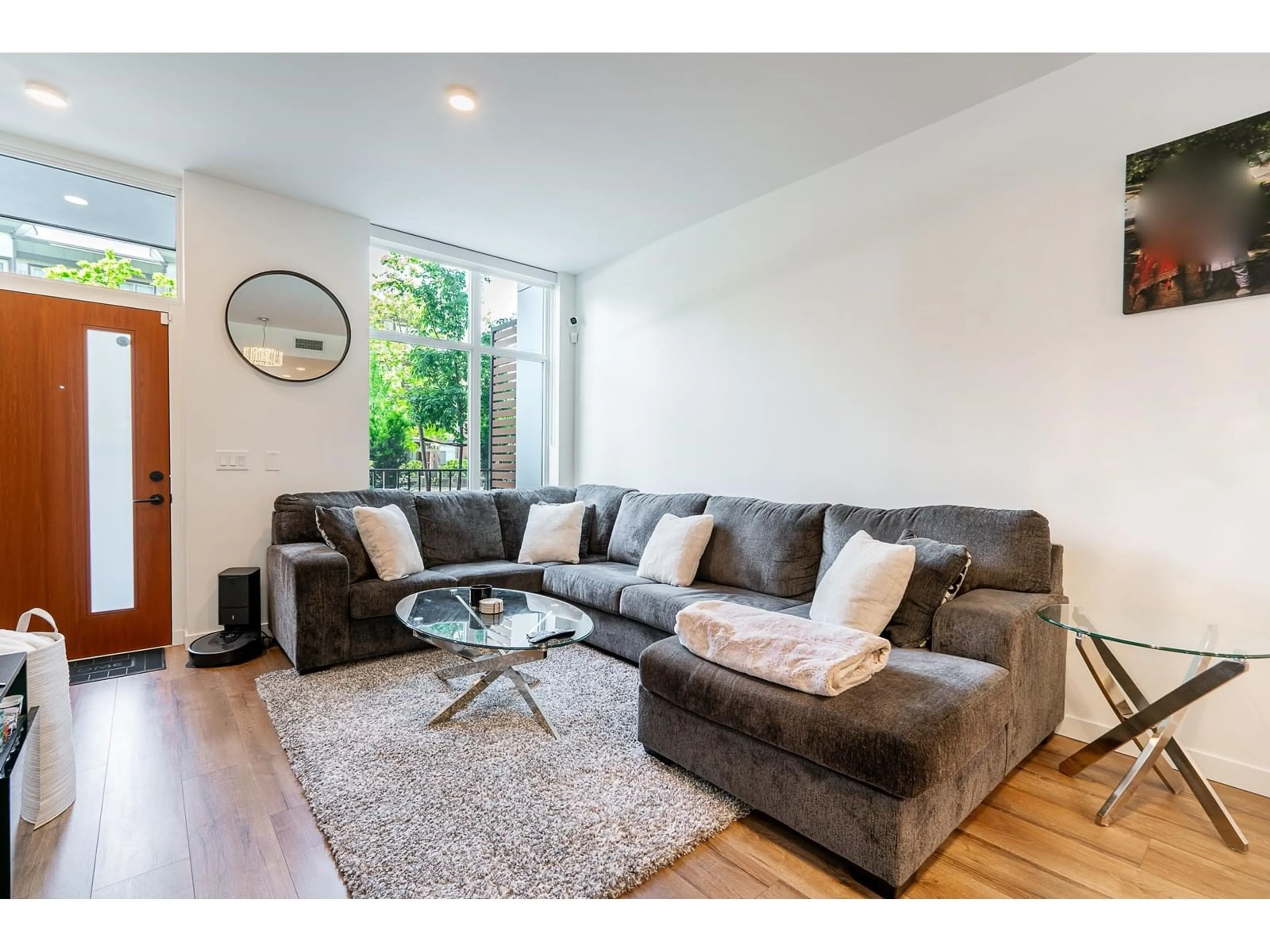 Living room with furniture, unknown for TH14 - 10468 UNIVERSITY, Surrey British Columbia V3T0S6