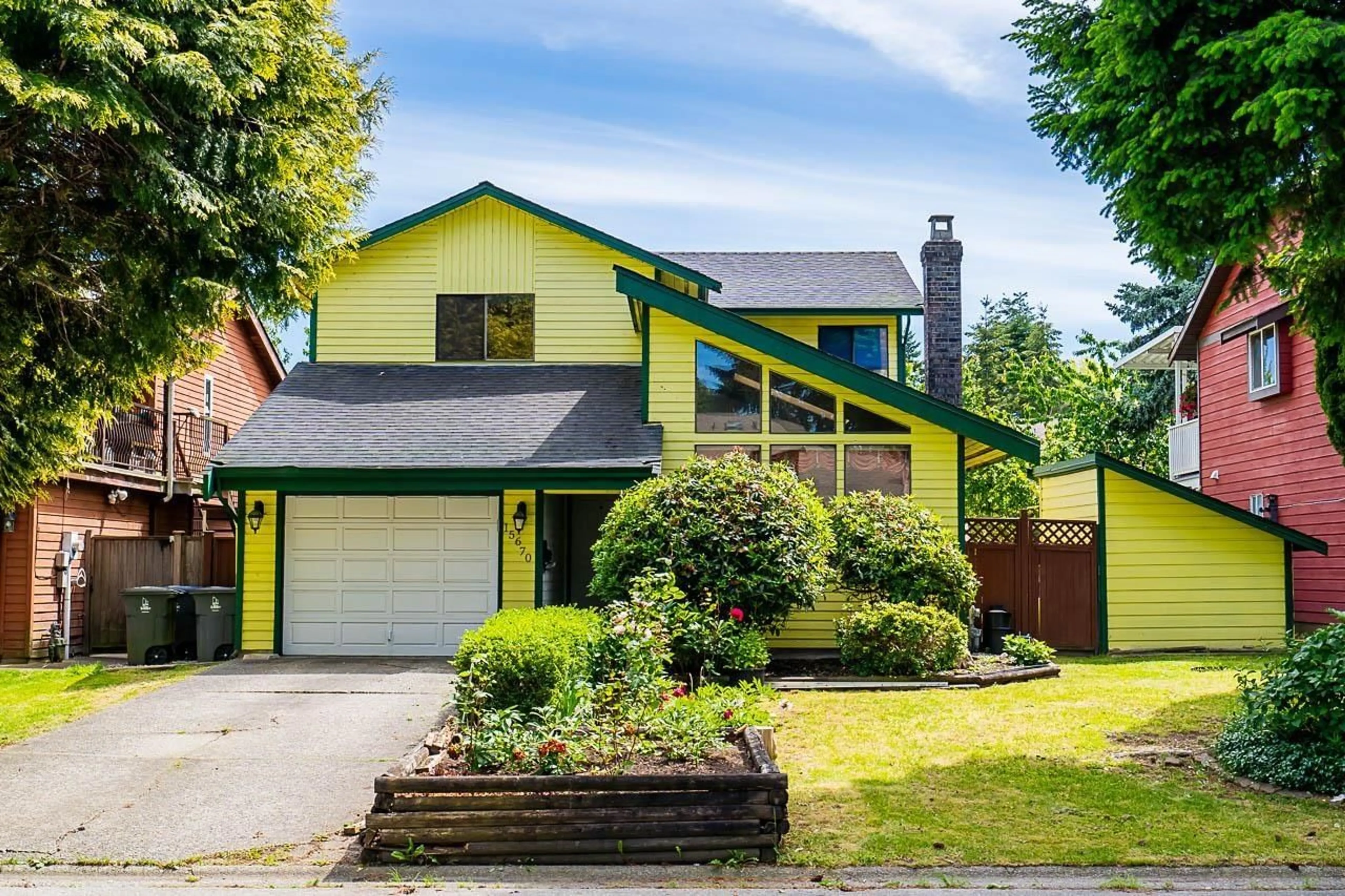 Frontside or backside of a home for 15670 98A AVENUE, Surrey British Columbia V4N2W7