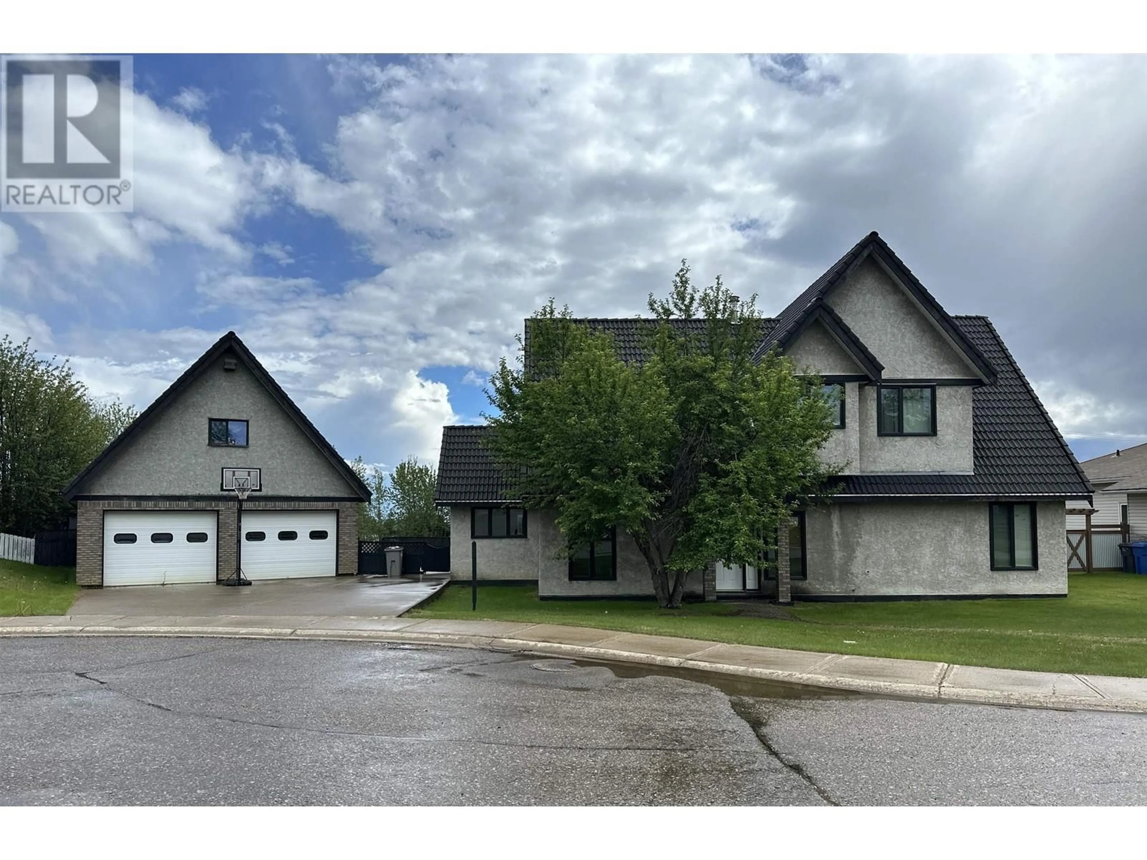 A pic from exterior of the house or condo, the street view for 5516 MINNAKER CRESCENT, Fort Nelson British Columbia V0C1R0