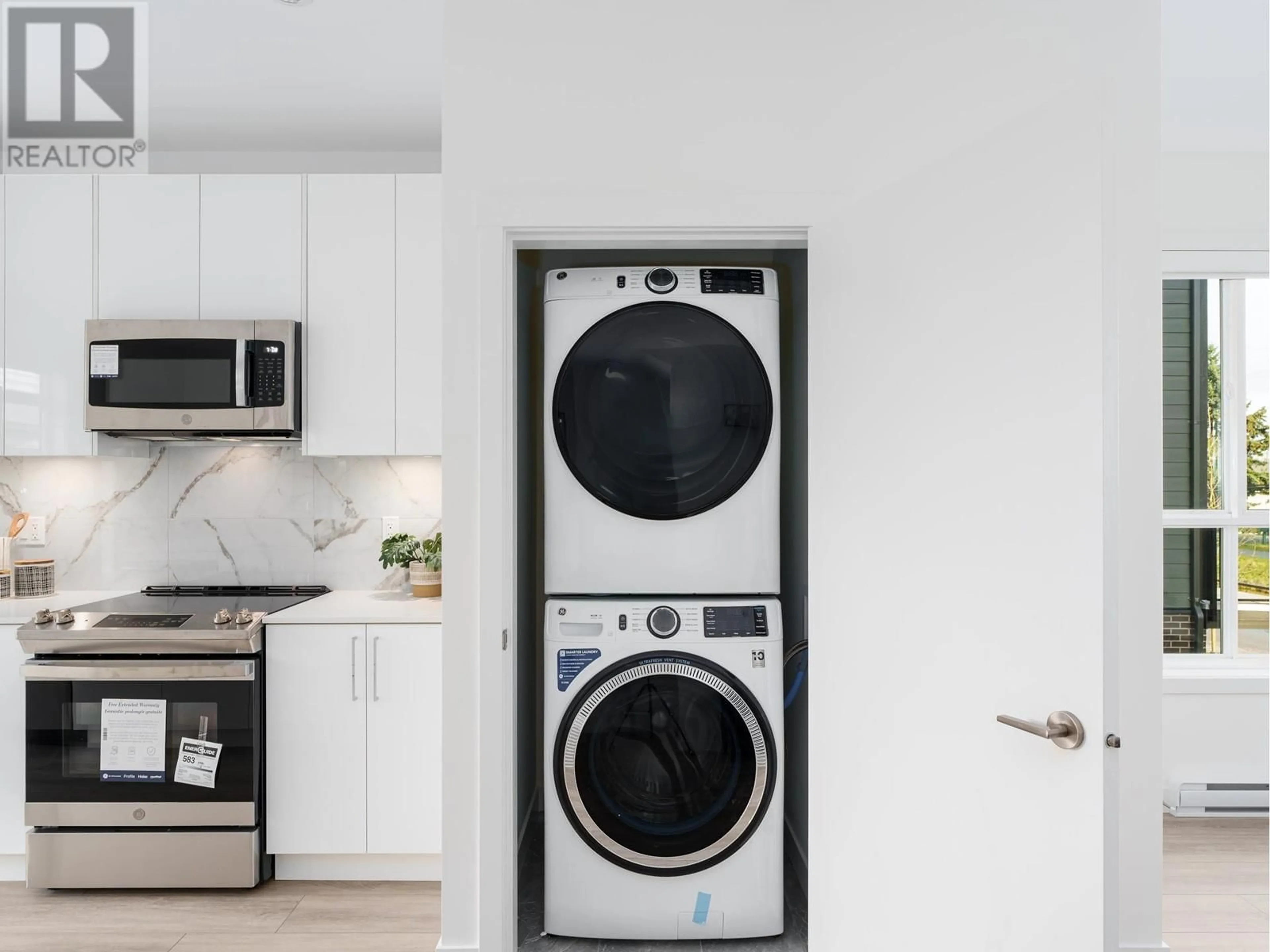 Laundry room for 21 - 4337 BOUNDARY ROAD, Richmond British Columbia V6V1S8