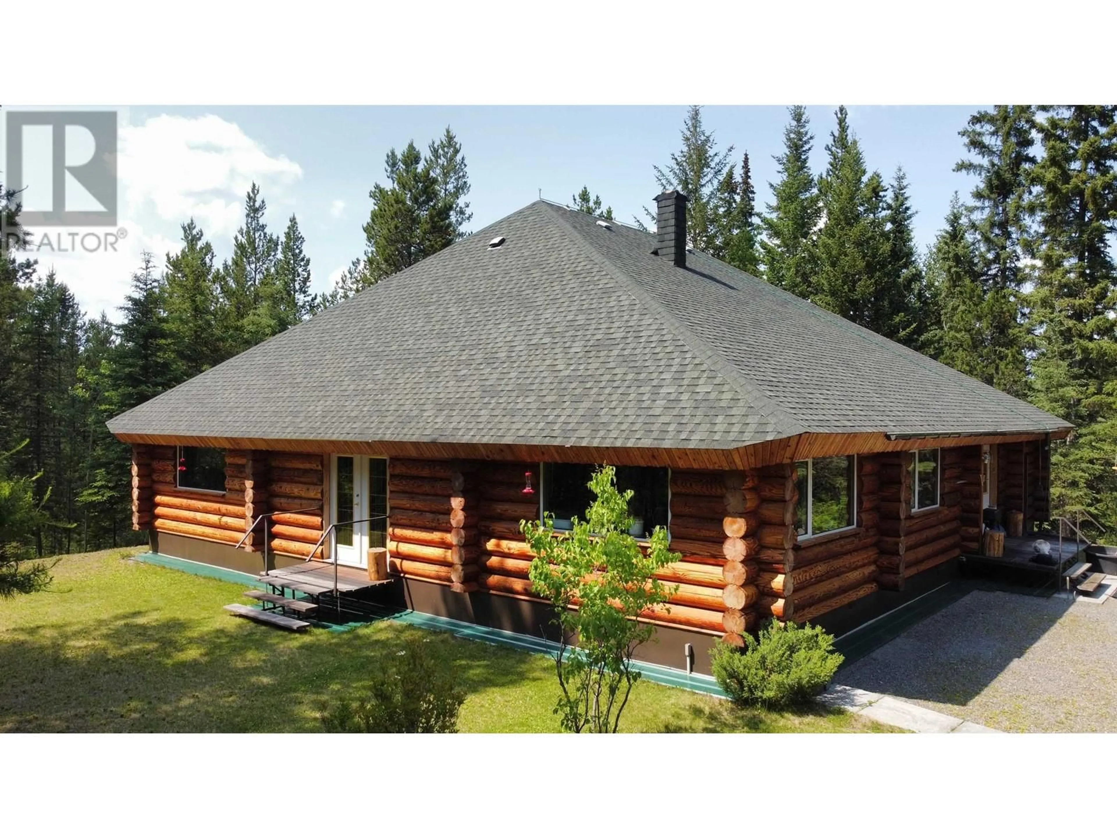 Home with vinyl exterior material for 6124 MARLBOROUGH ROAD, Lone Butte British Columbia V0K1X3