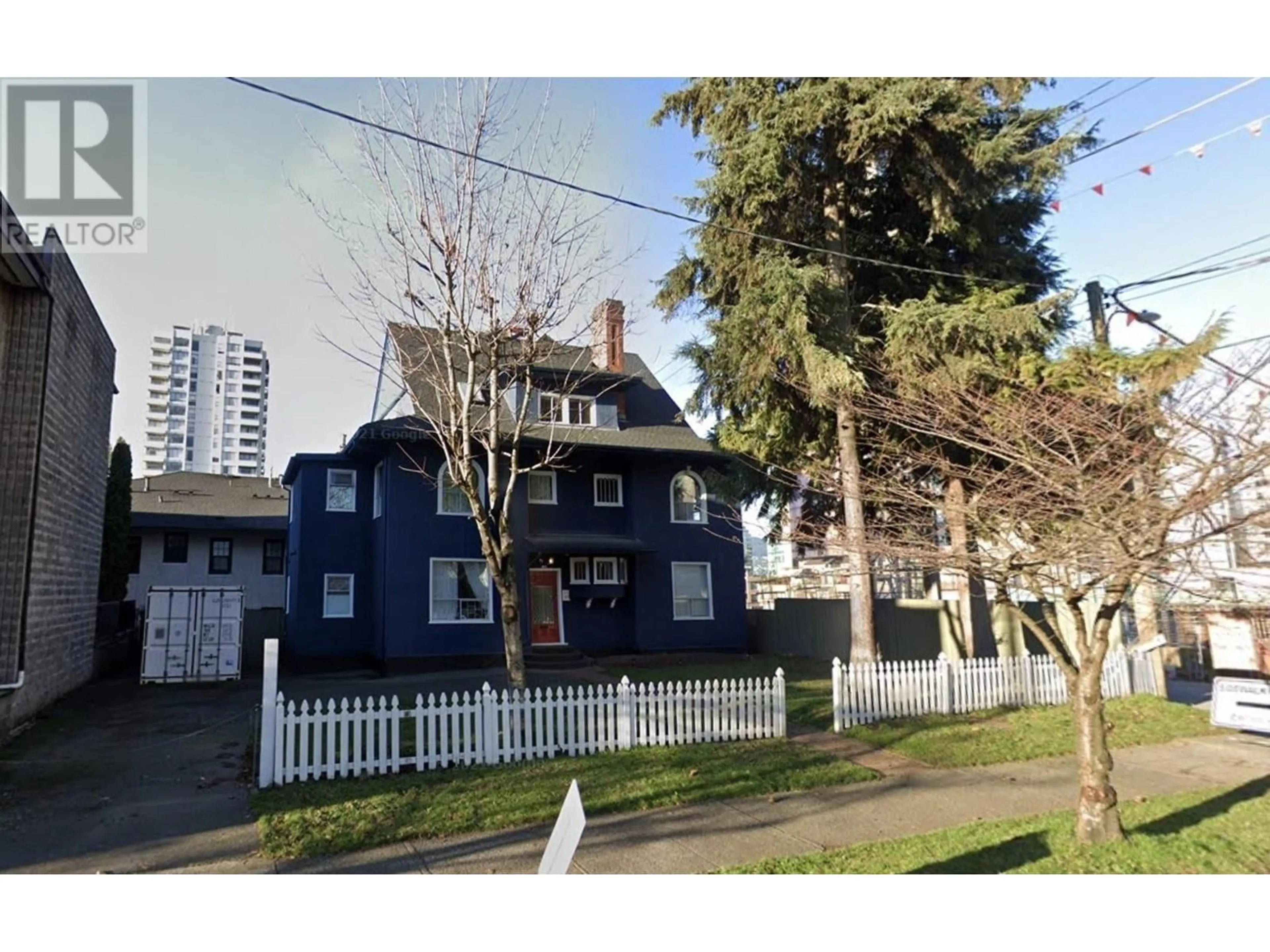 A pic from exterior of the house or condo, the street view for 823 BROUGHTON STREET, Vancouver British Columbia V6G1Z9