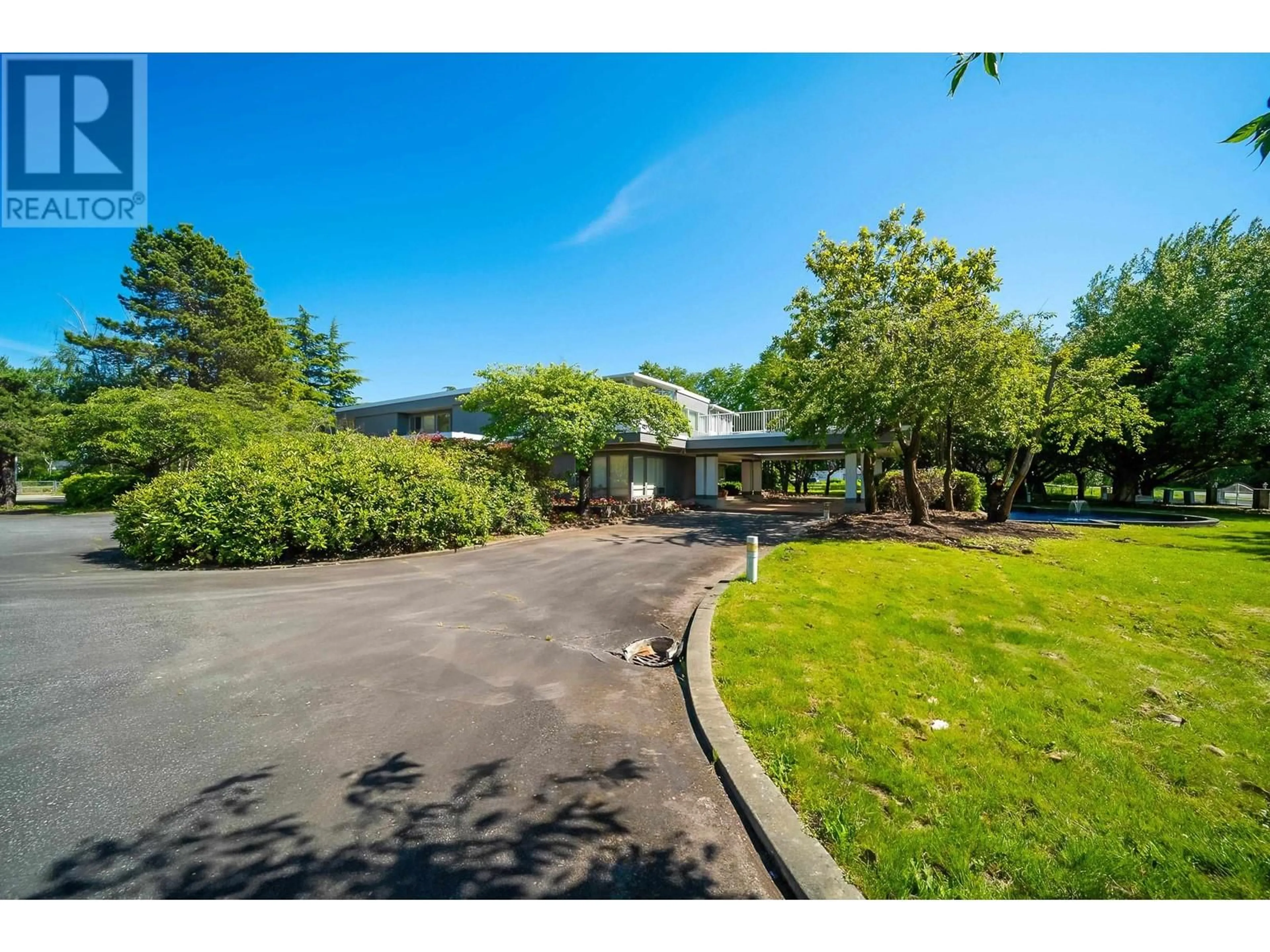 A pic from outside/outdoor area/front of a property/back of a property/a pic from drone, unknown for 10520 SIDAWAY ROAD, Richmond British Columbia V6W1C4