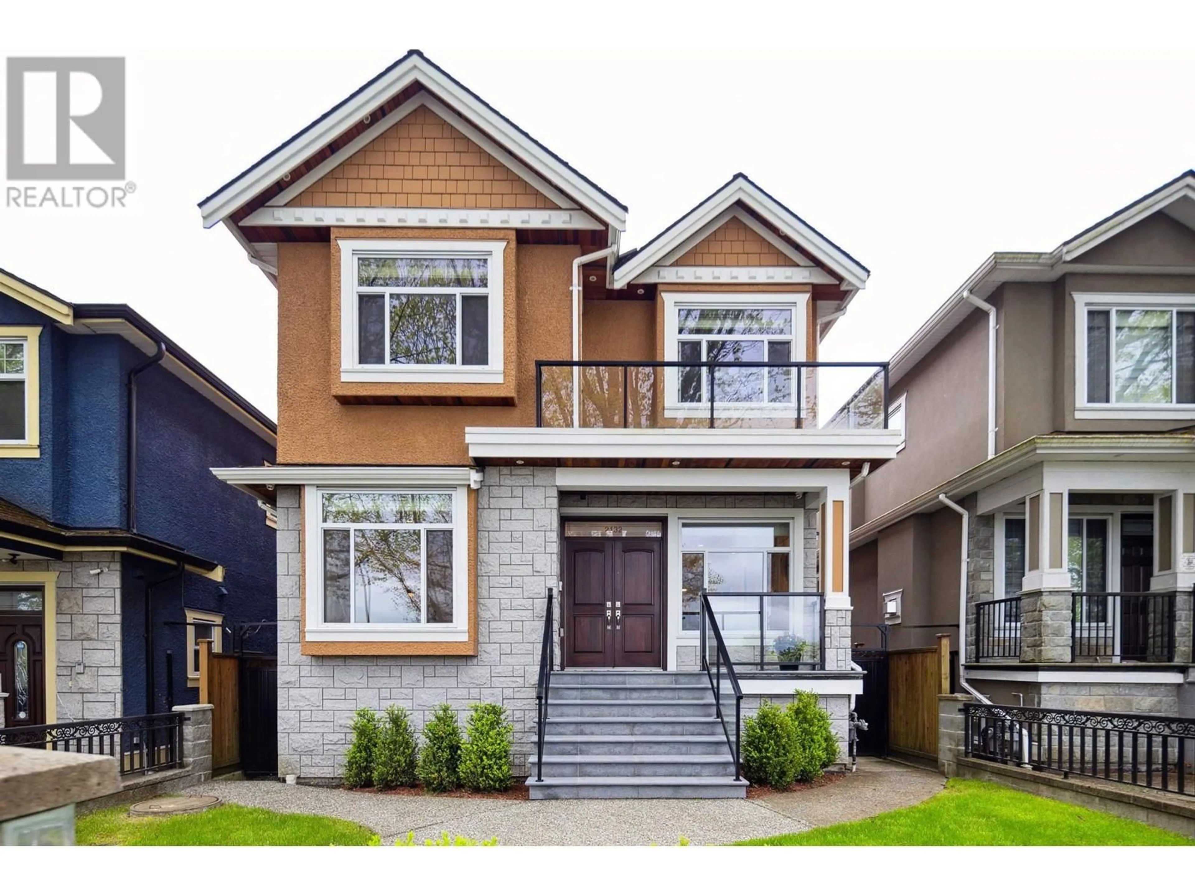 Frontside or backside of a home for 2132 E 27TH AVENUE, Vancouver British Columbia V5N2W9