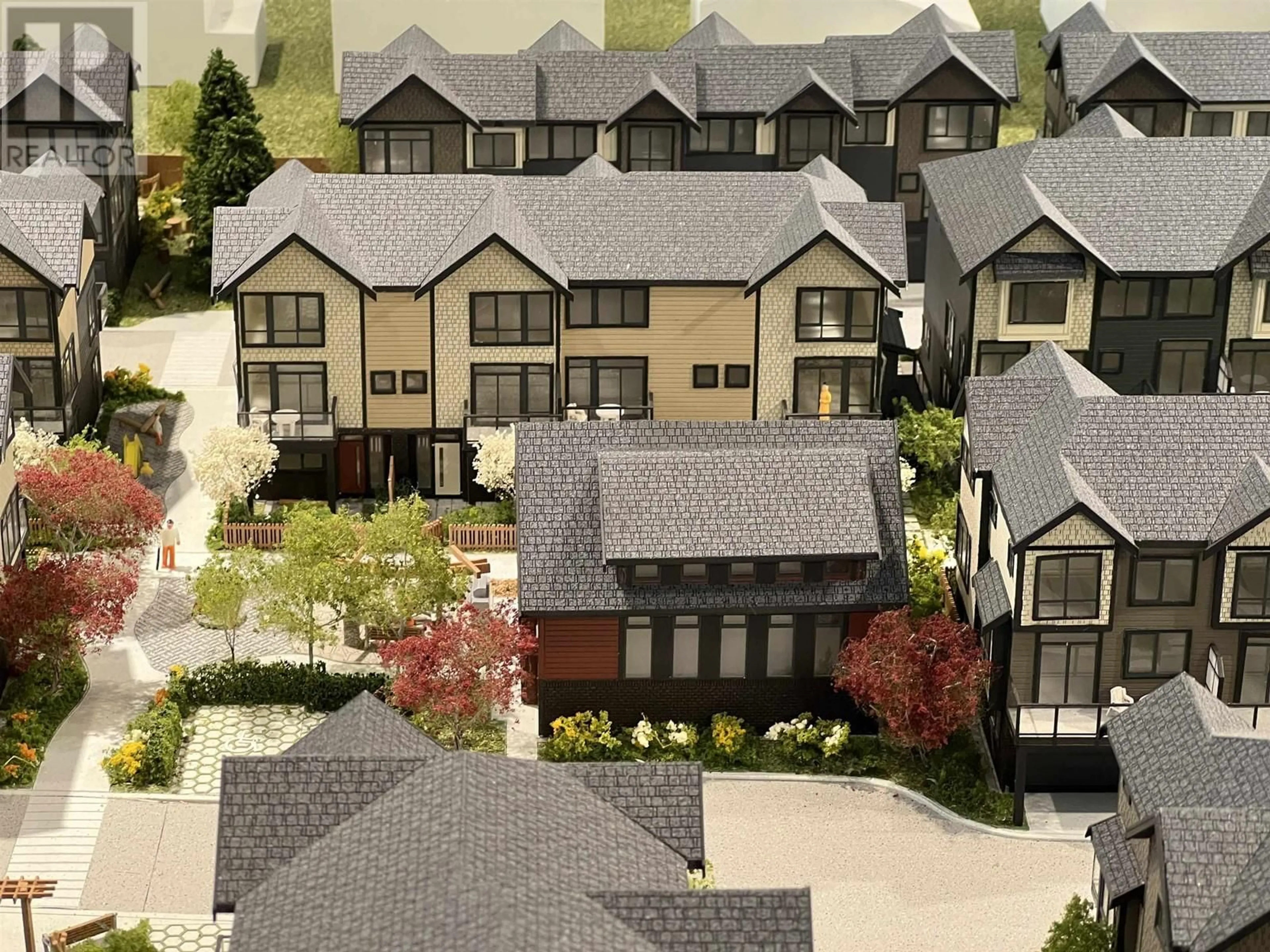 A pic from outside/outdoor area/front of a property/back of a property/a pic from drone, street for 27 - 4337 BOUNDARY ROAD, Richmond British Columbia V6V0C4
