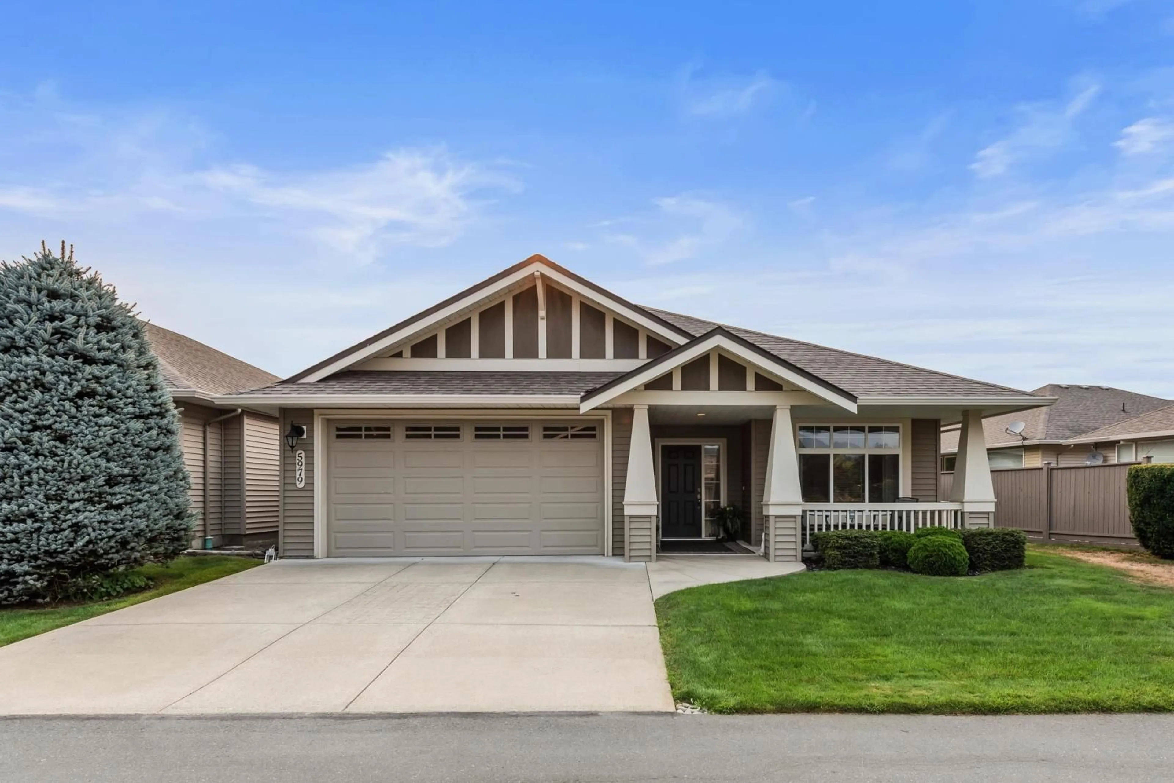 Frontside or backside of a home for 5979 FLAGSTONE STREET, Chilliwack British Columbia V2R0E3