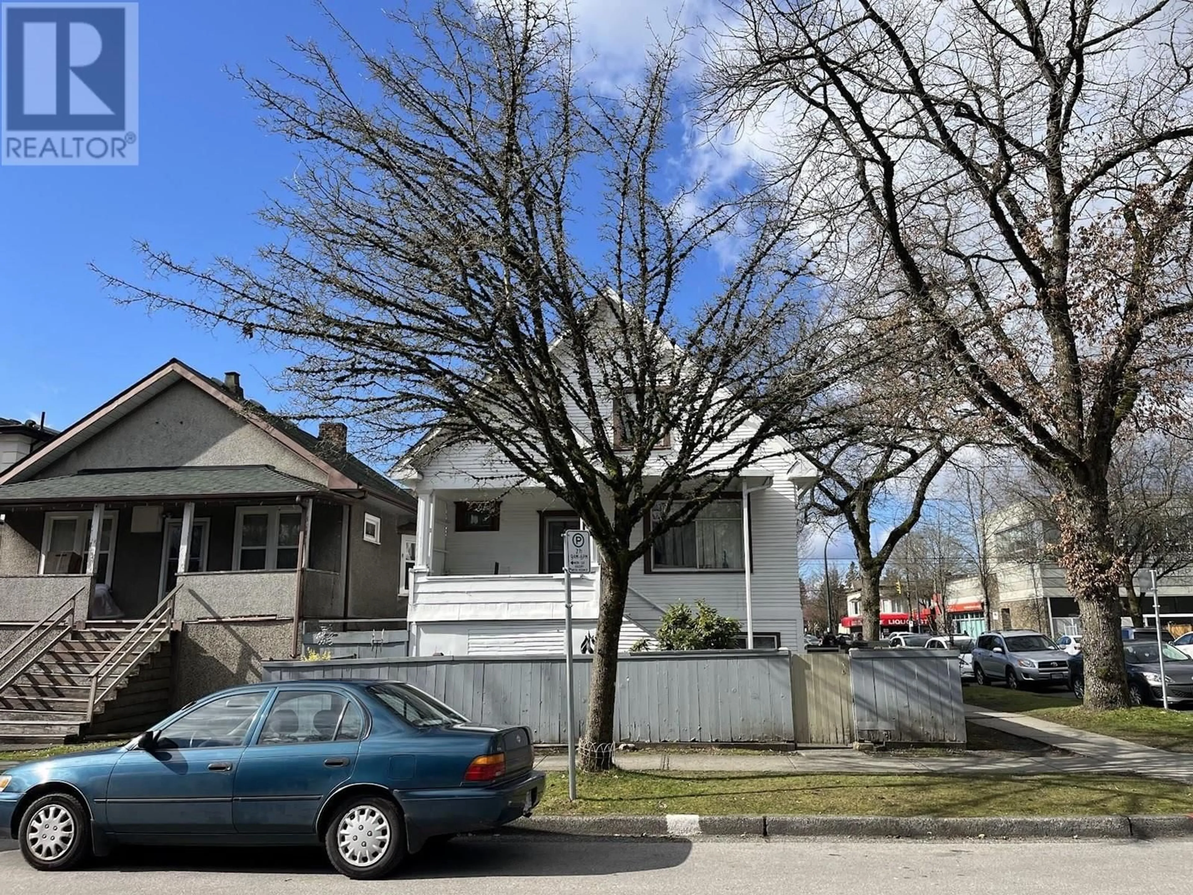 Frontside or backside of a home for 6307 CHESTER STREET, Vancouver British Columbia V5W3C4