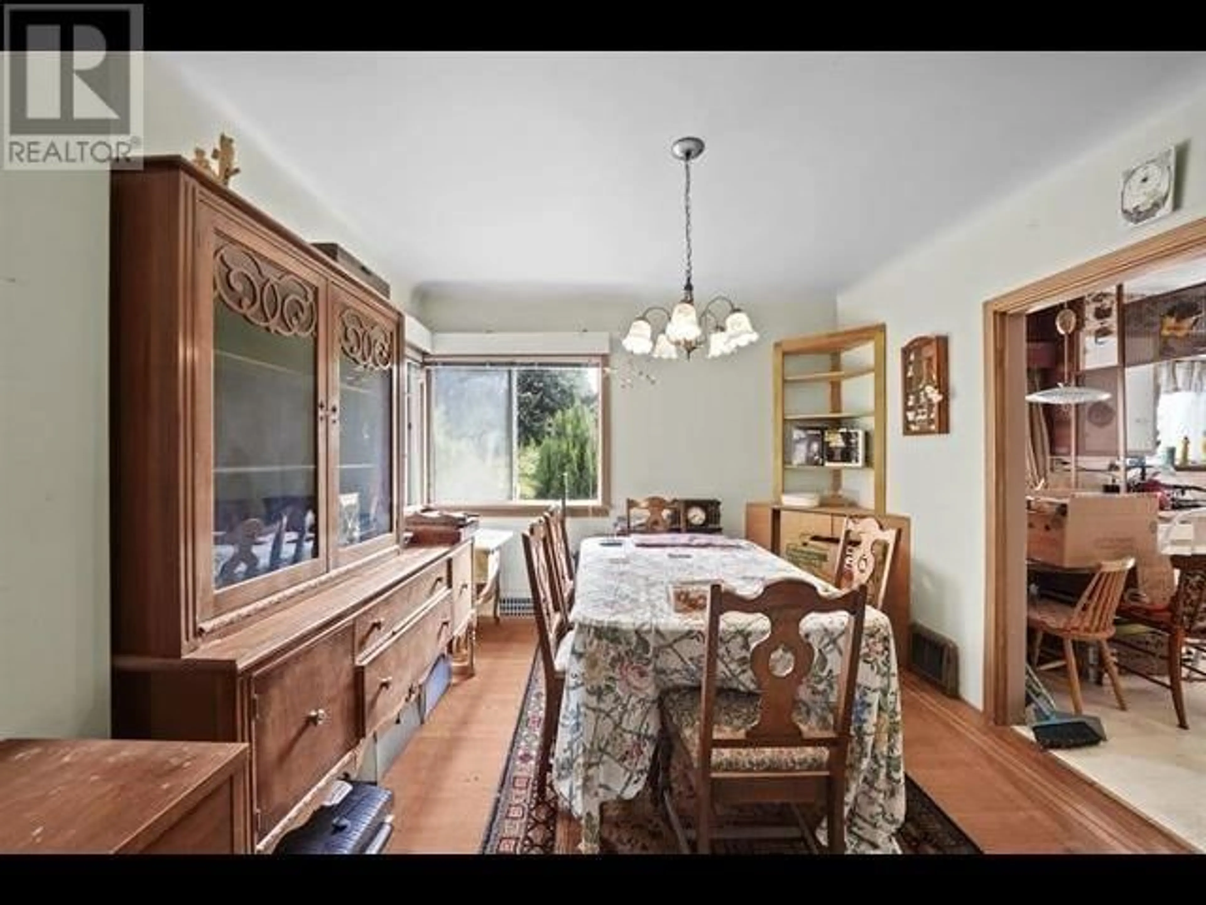 Dining room for 5712 CROWN STREET, Vancouver British Columbia V6N2B7