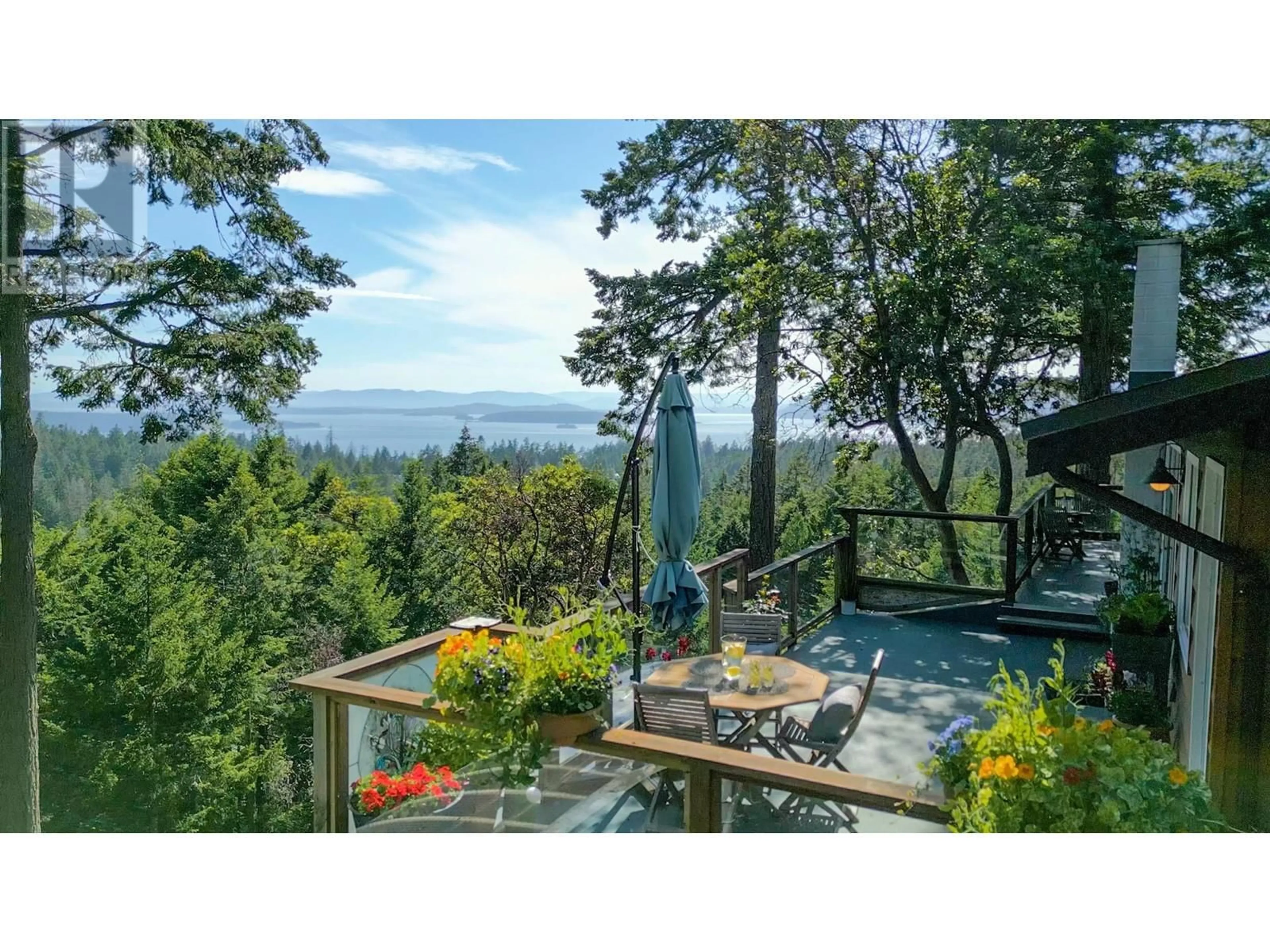 Patio for 4734 CAPTAINS CRESCENT, Pender Island British Columbia V0N2M0