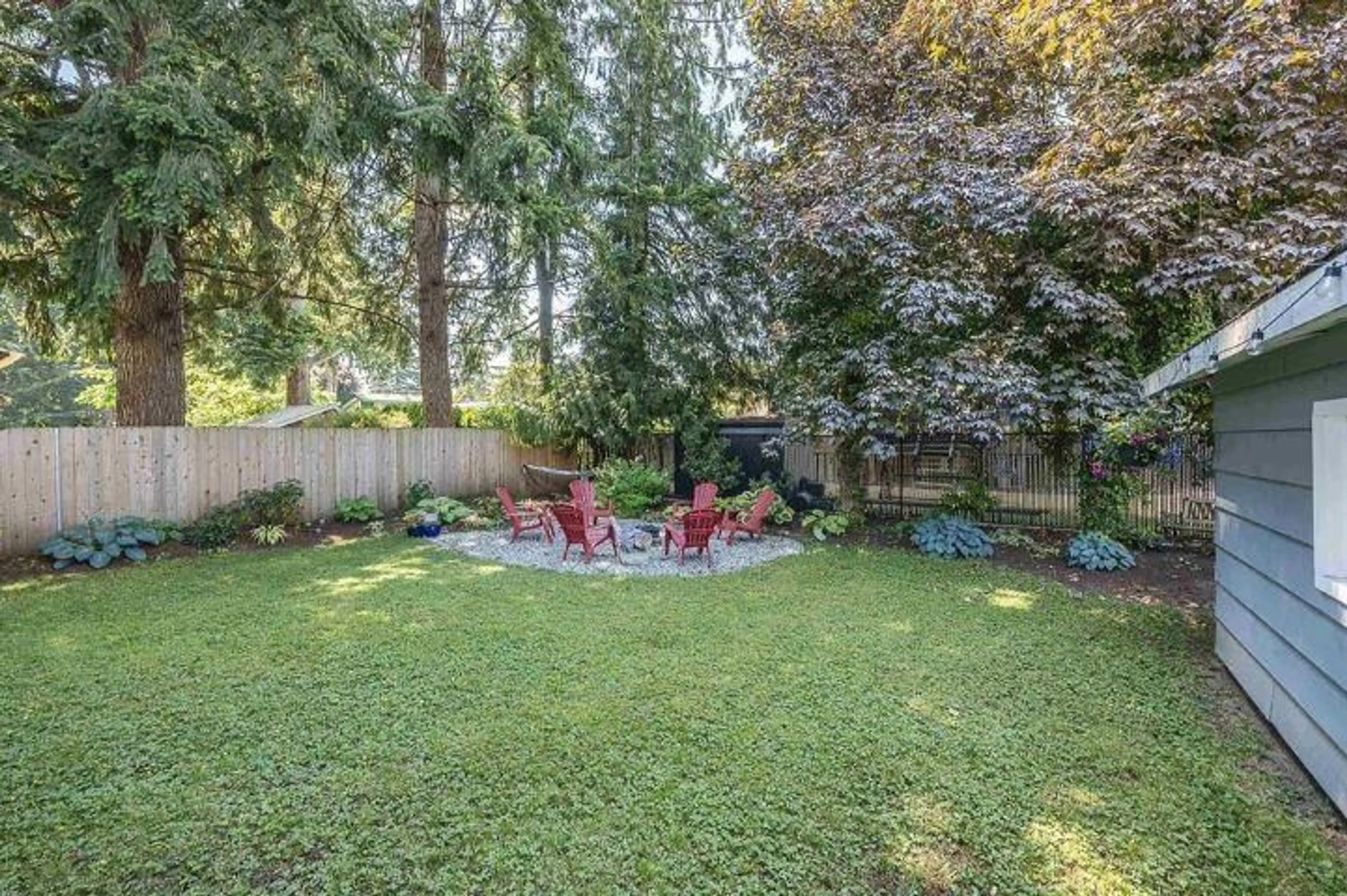 Fenced yard for 2137 BEAVER STREET, Abbotsford British Columbia V2T3C7