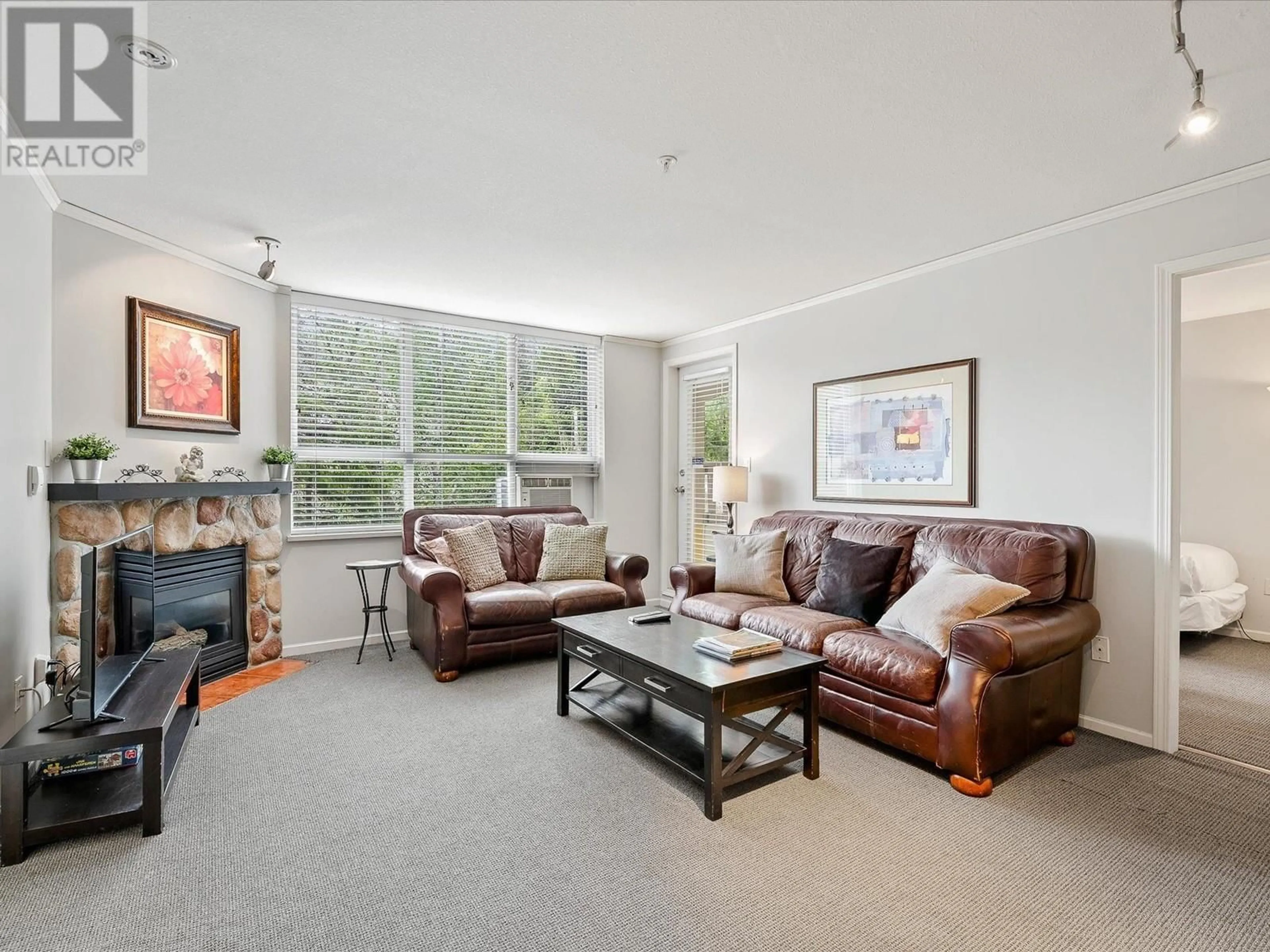 Living room with furniture, unknown for 215 - 4314 MAIN STREET, Whistler British Columbia V8E1A8