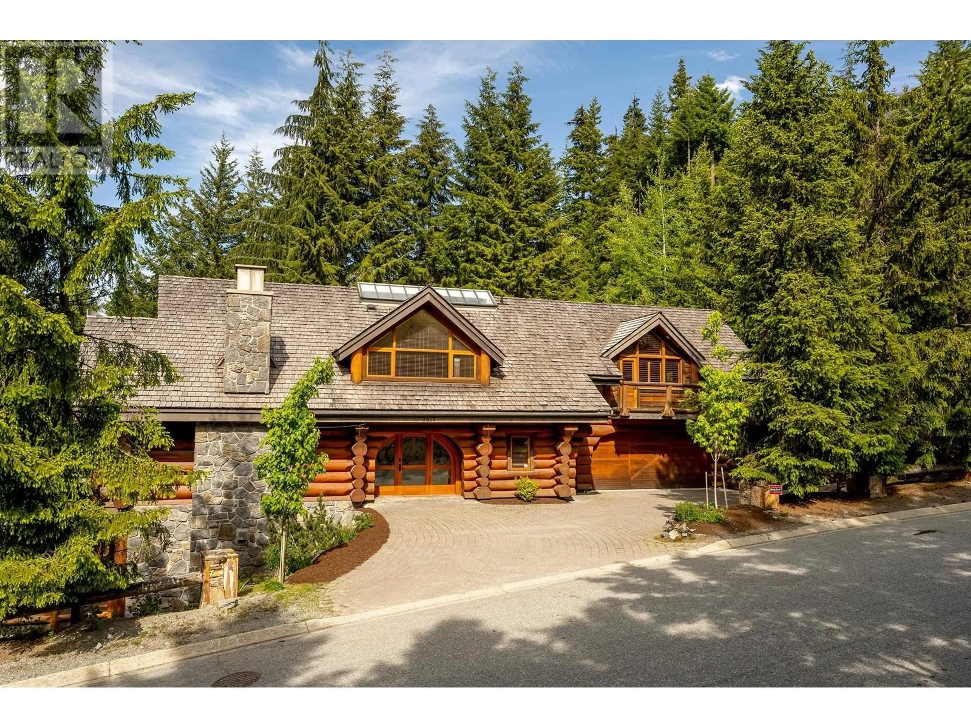 Frontside or backside of a home for 3817 SUNRIDGE DRIVE, Whistler British Columbia V8E0W1