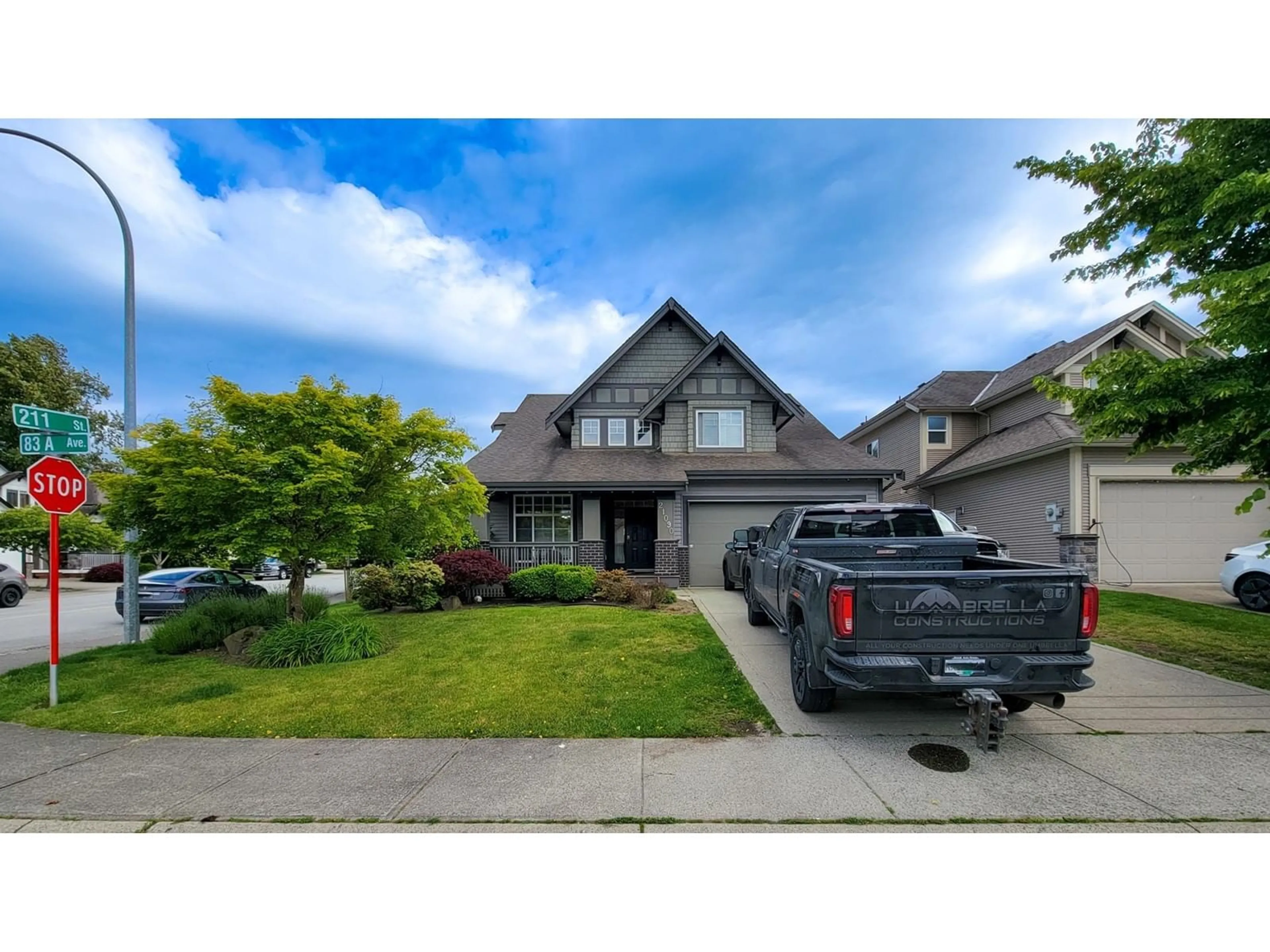 Frontside or backside of a home, the street view for 21090 83A AVENUE, Langley British Columbia V2Y0B8