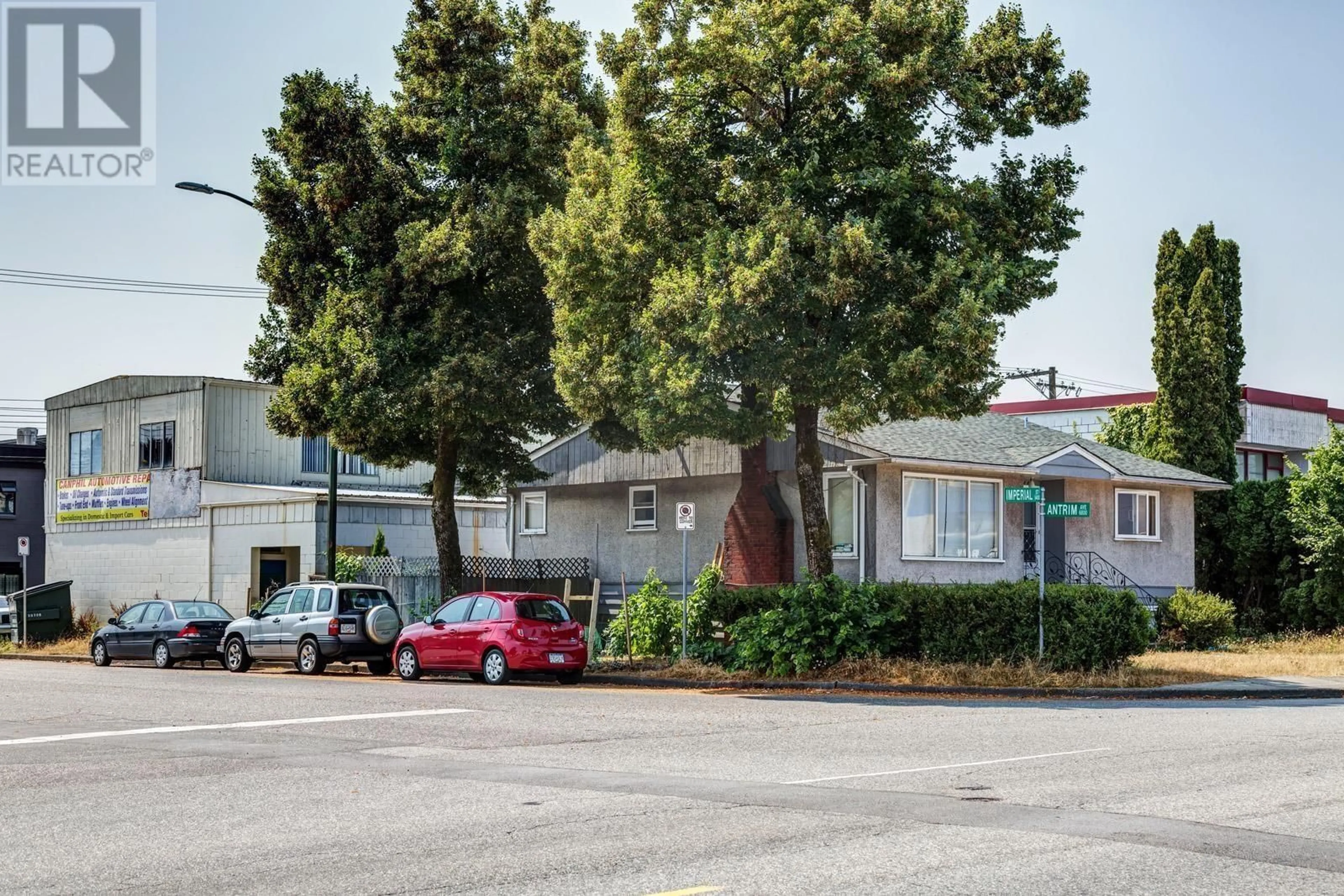 Unknown for 5488 IMPERIAL STREET, Burnaby British Columbia V5J1E6