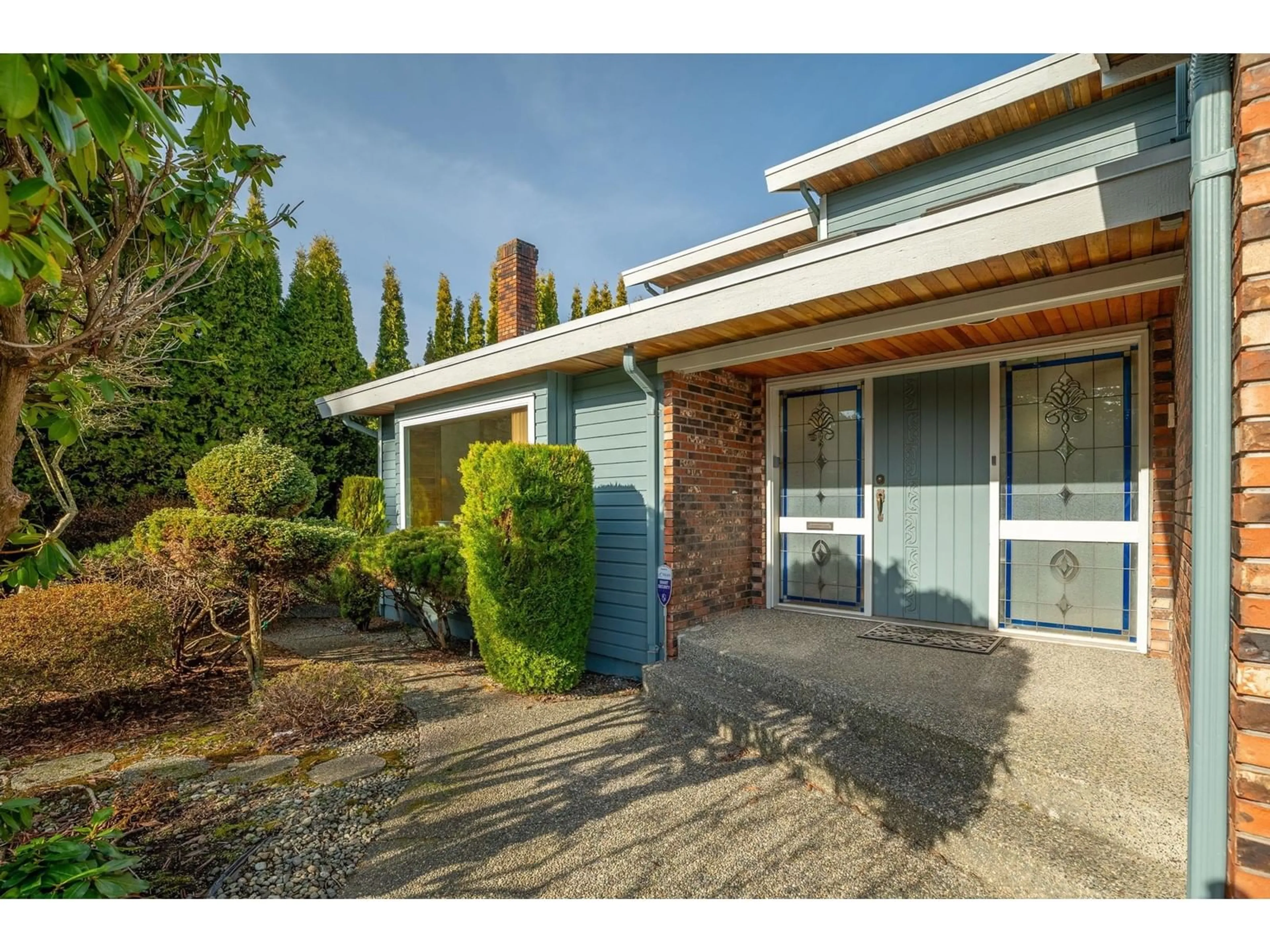 Frontside or backside of a home for 11701 SUMMIT CRESCENT, Delta British Columbia V4E2Z2