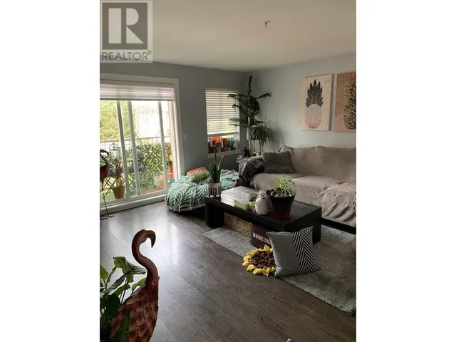 305 - 1990 WESTMINSTER AVENUE, Port Coquitlam 4