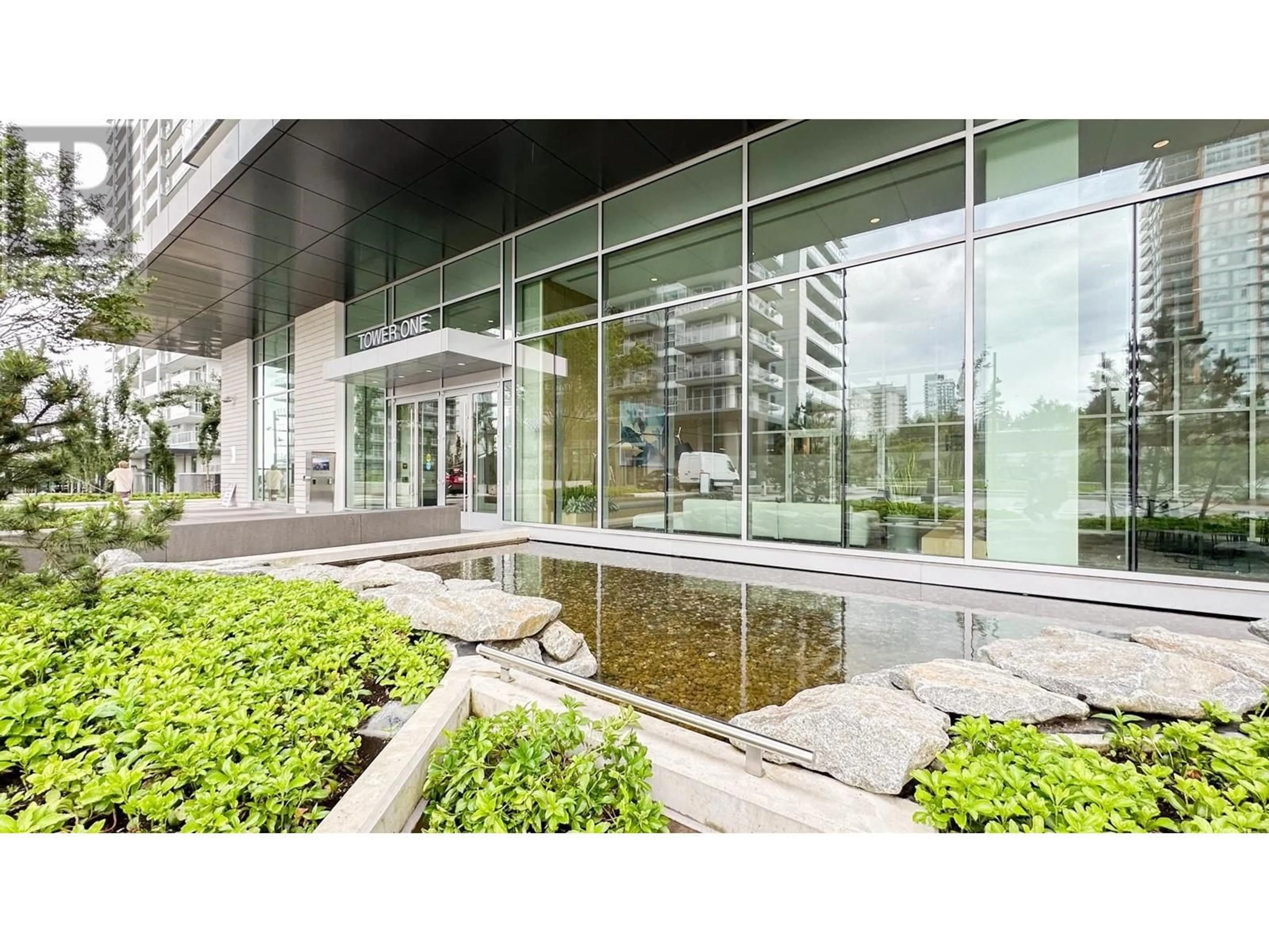 Indoor foyer, ceramic floors for 2111 3809 EVERGREEN PLACE, Burnaby British Columbia V3J0M1