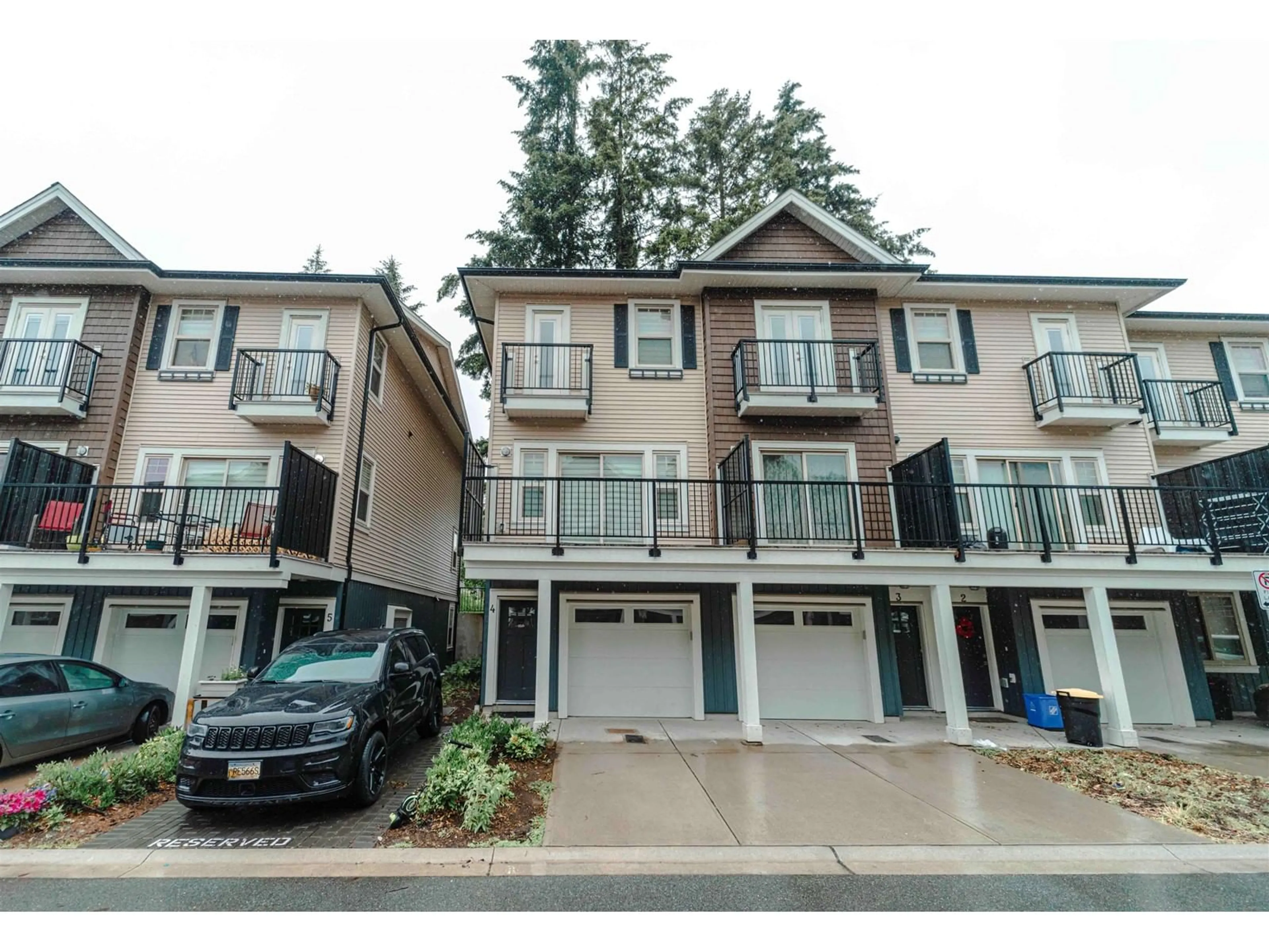 A pic from exterior of the house or condo for 4 1950 SALTON ROAD, Abbotsford British Columbia V2S0L1