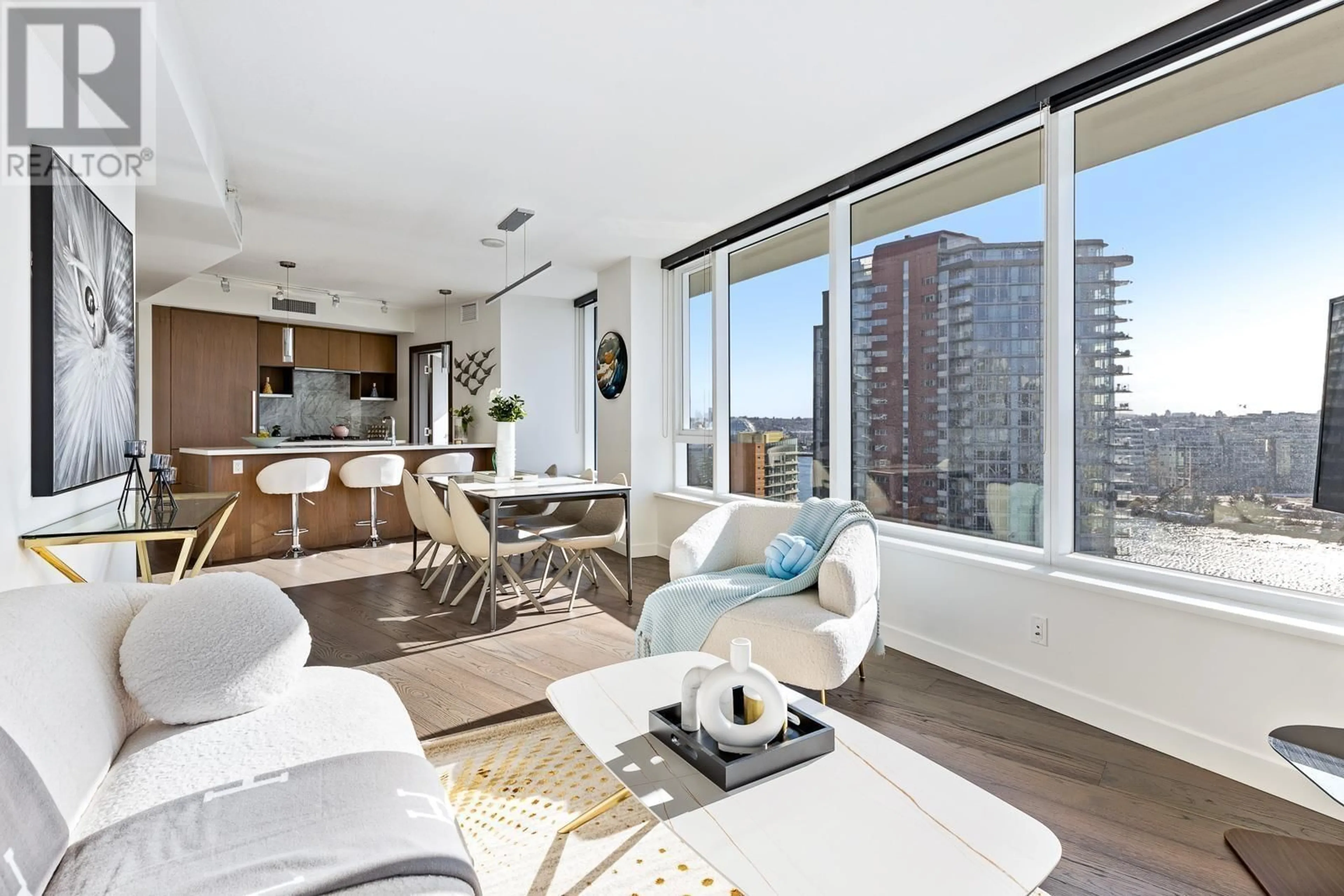 Living room, wood floors for 1609 68 SMITHE STREET, Vancouver British Columbia V6B0P4