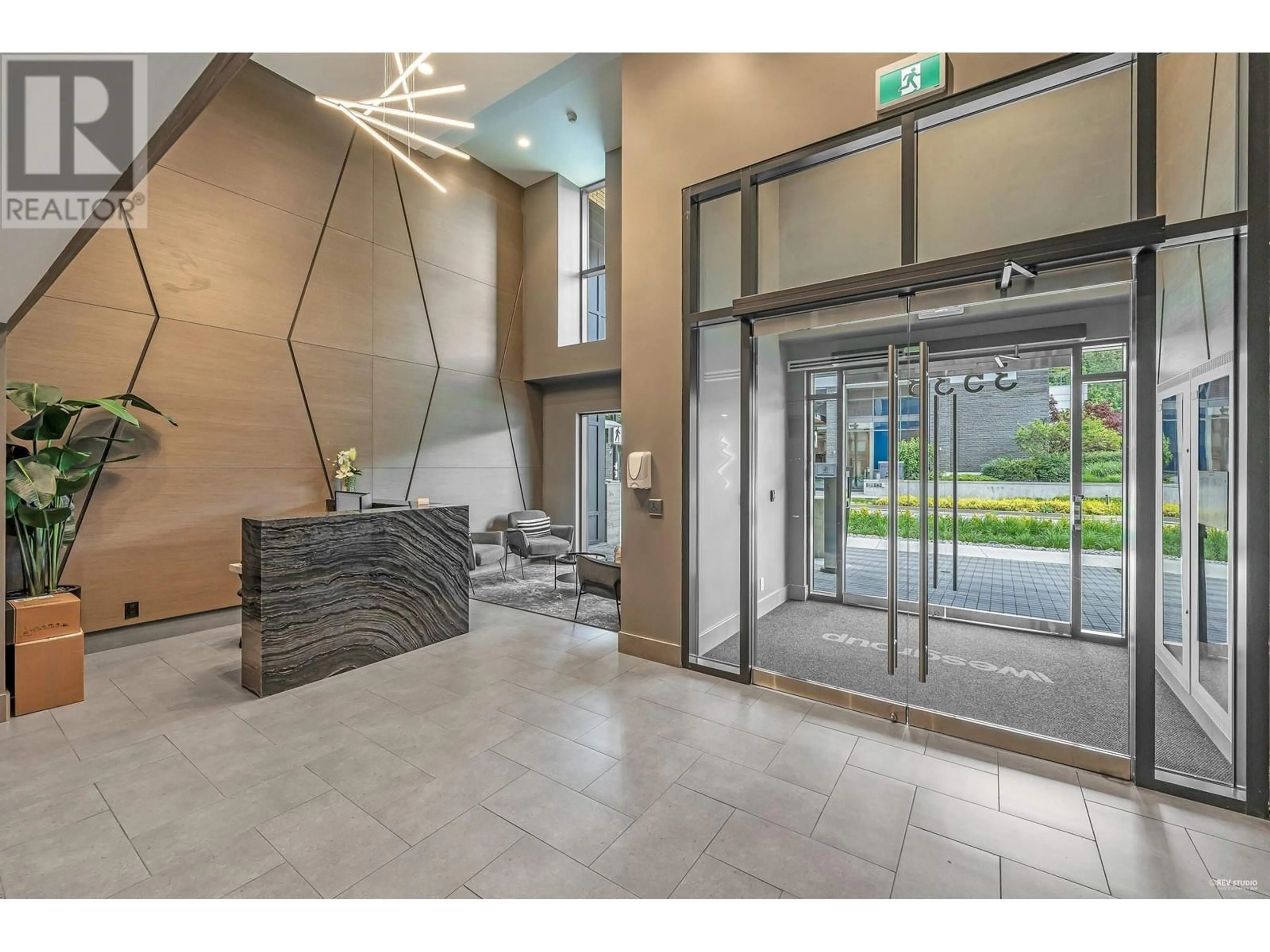 Indoor foyer for PH655 8575 RIVERGRASS DRIVE, Vancouver British Columbia V5S0J7