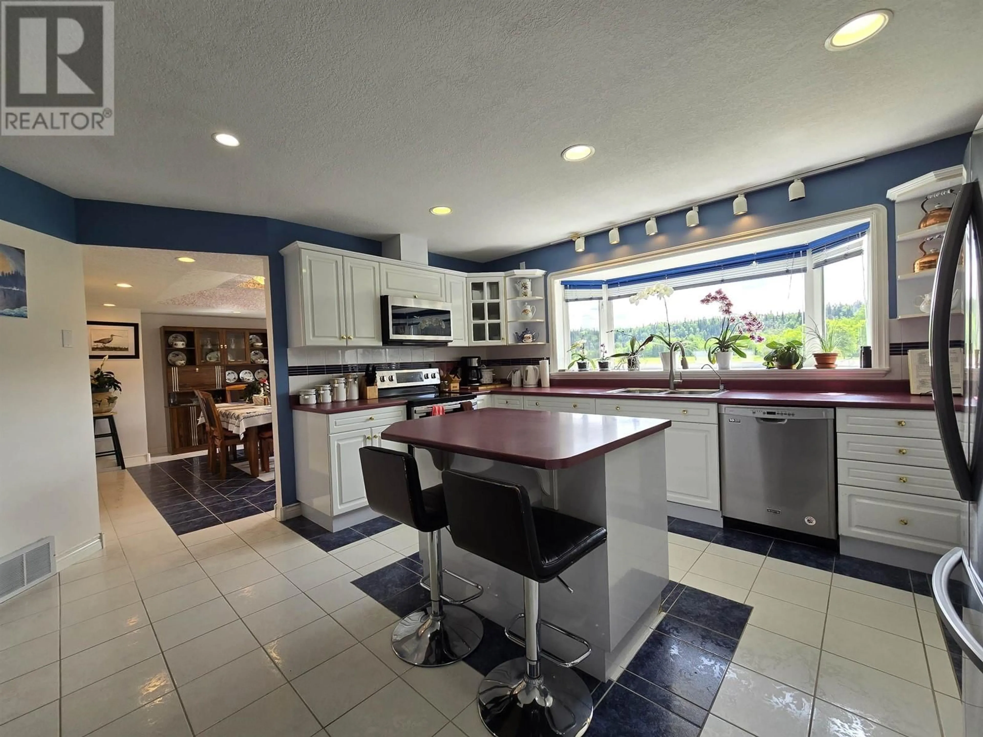 Contemporary kitchen, ceramic/tile floor for 6175 BEAVER FOREST ROAD, Prince George British Columbia V2K5E5