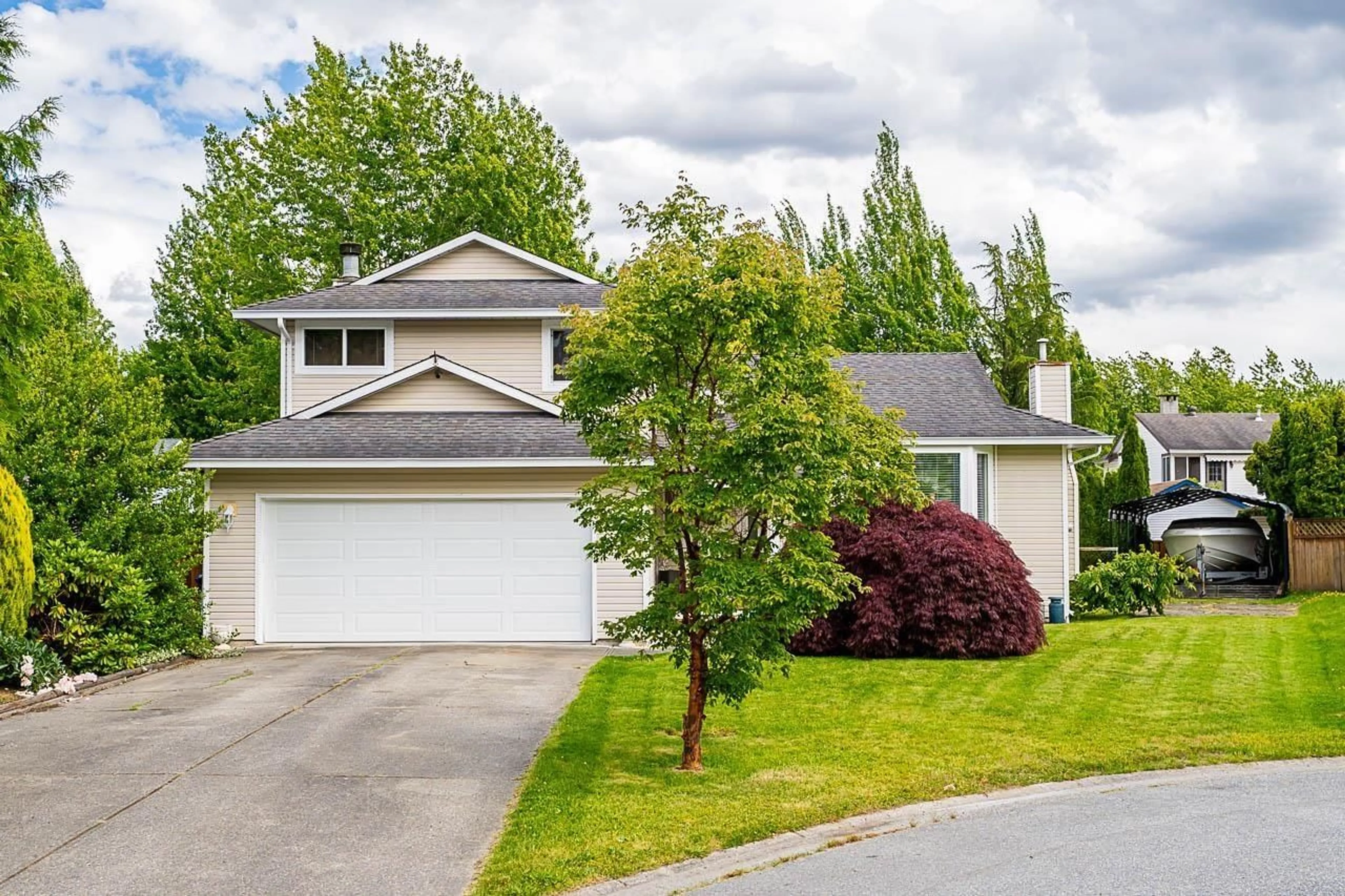Frontside or backside of a home for 6280 171A STREET, Surrey British Columbia V3S7G2
