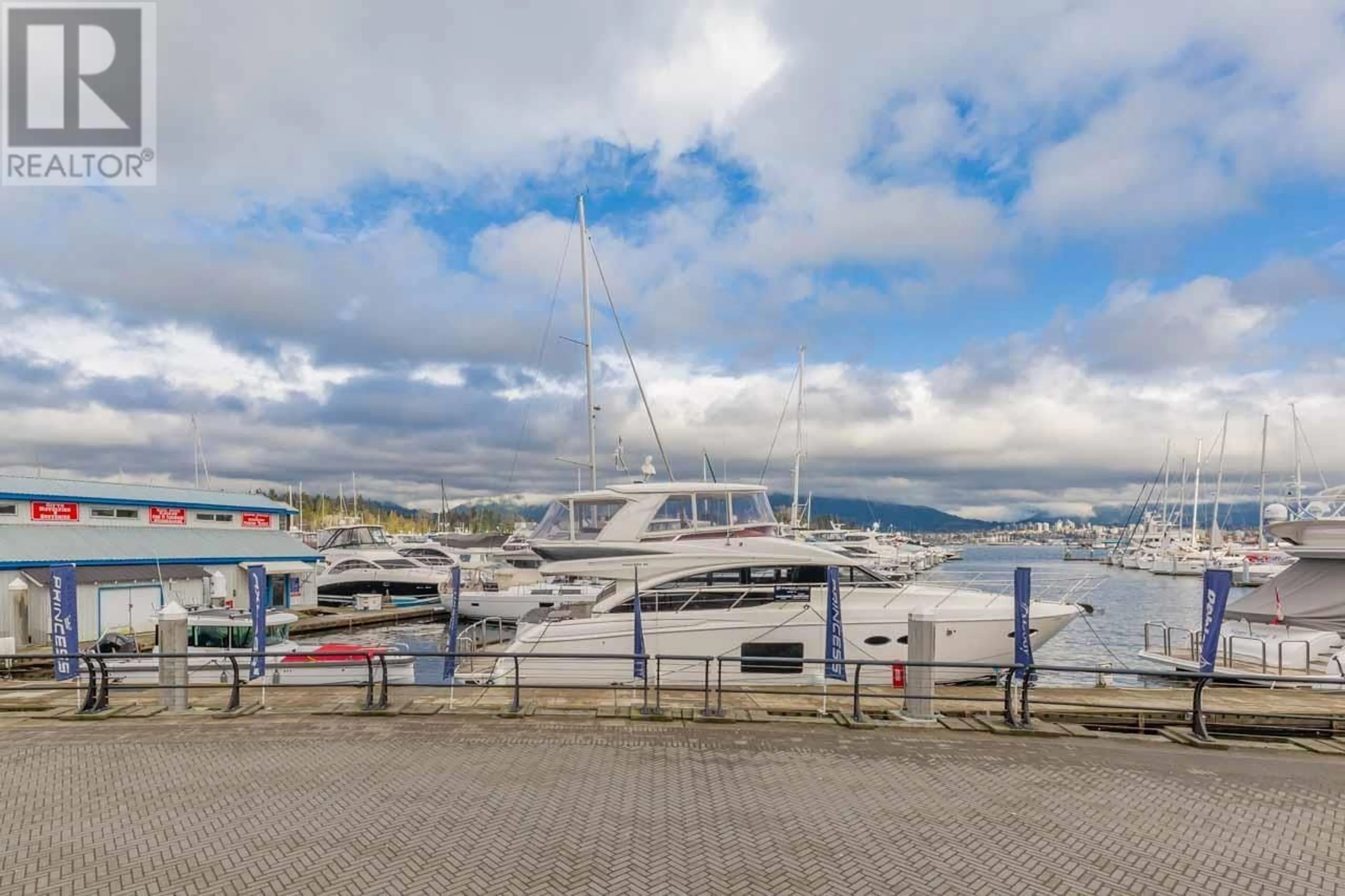 Unknown for 493 BROUGHTON STREET, Vancouver British Columbia V6G3E8