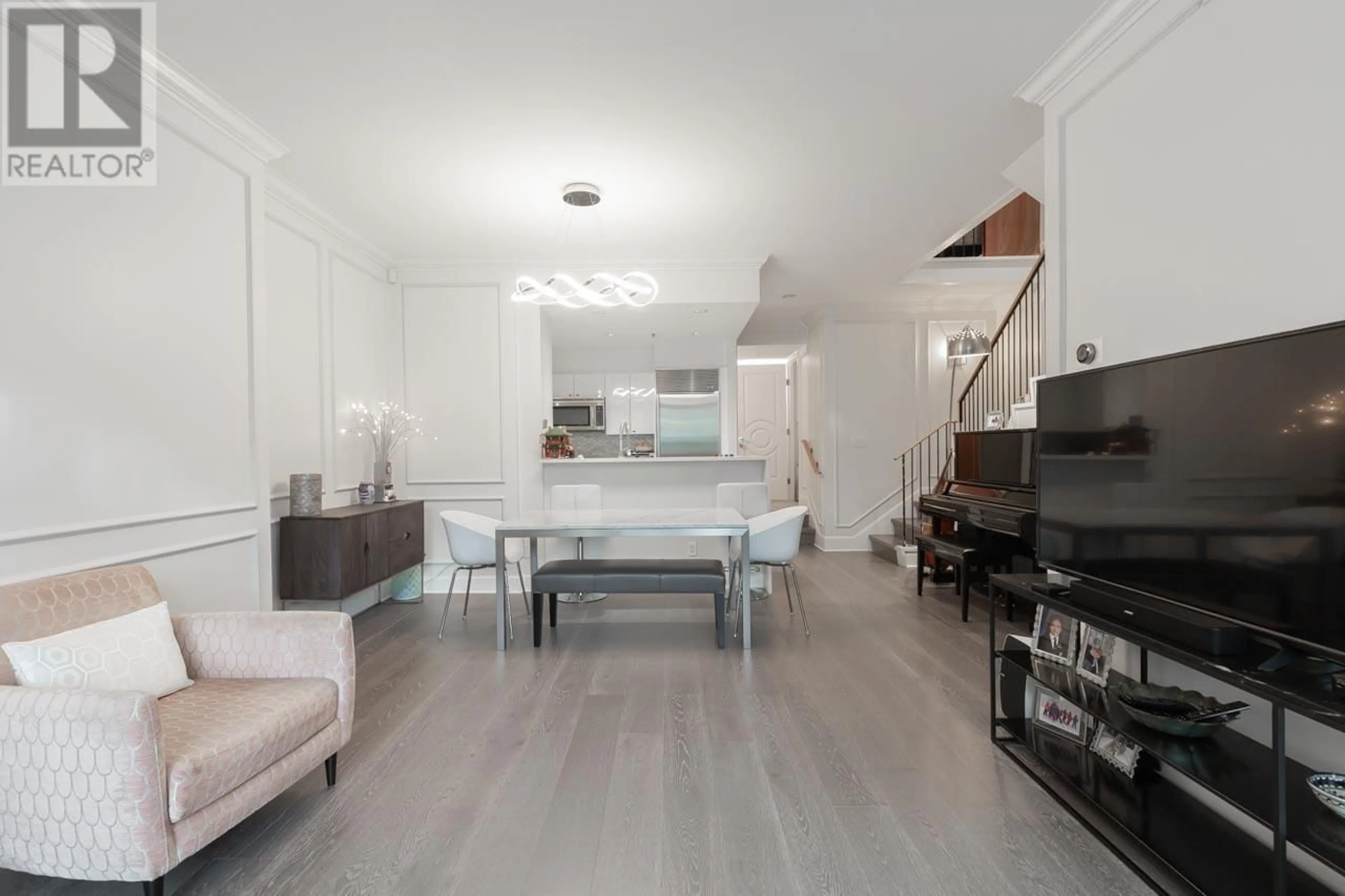Living room with furniture, unknown for 493 BROUGHTON STREET, Vancouver British Columbia V6G3E8