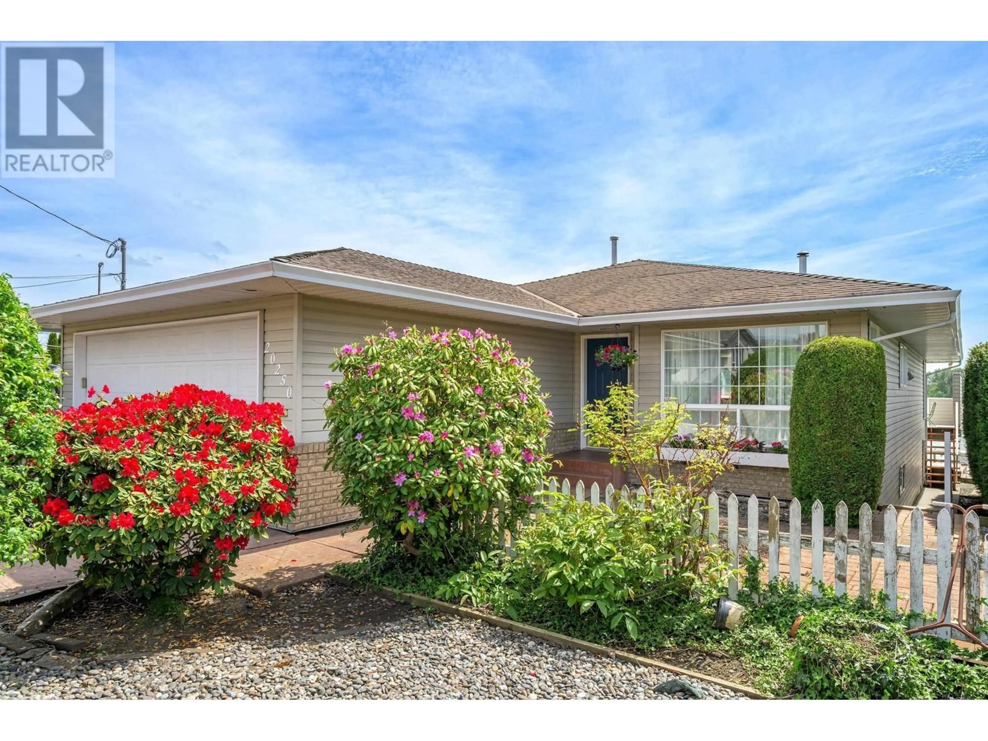 Frontside or backside of a home for 20250 WHARF STREET, Maple Ridge British Columbia V2X1A3