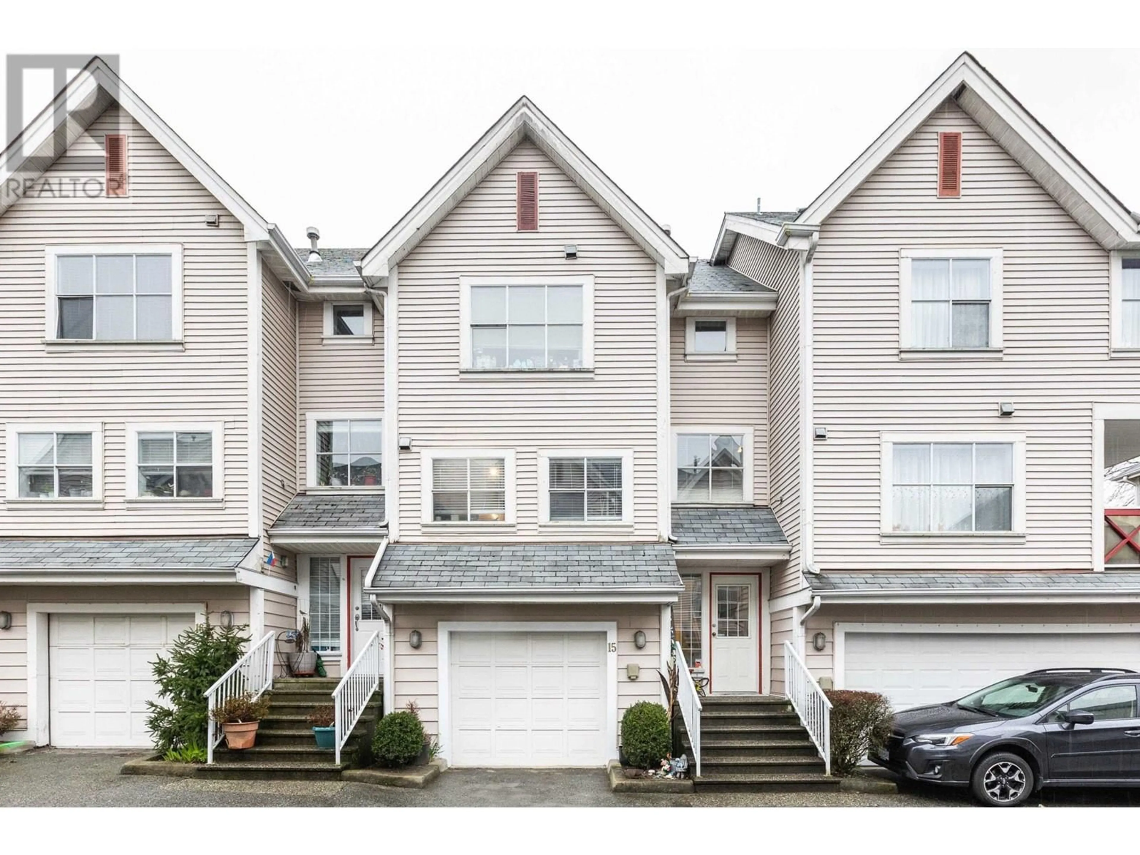 A pic from exterior of the house or condo for 15 2450 HAWTHORNE AVENUE, Port Coquitlam British Columbia V3C6B3