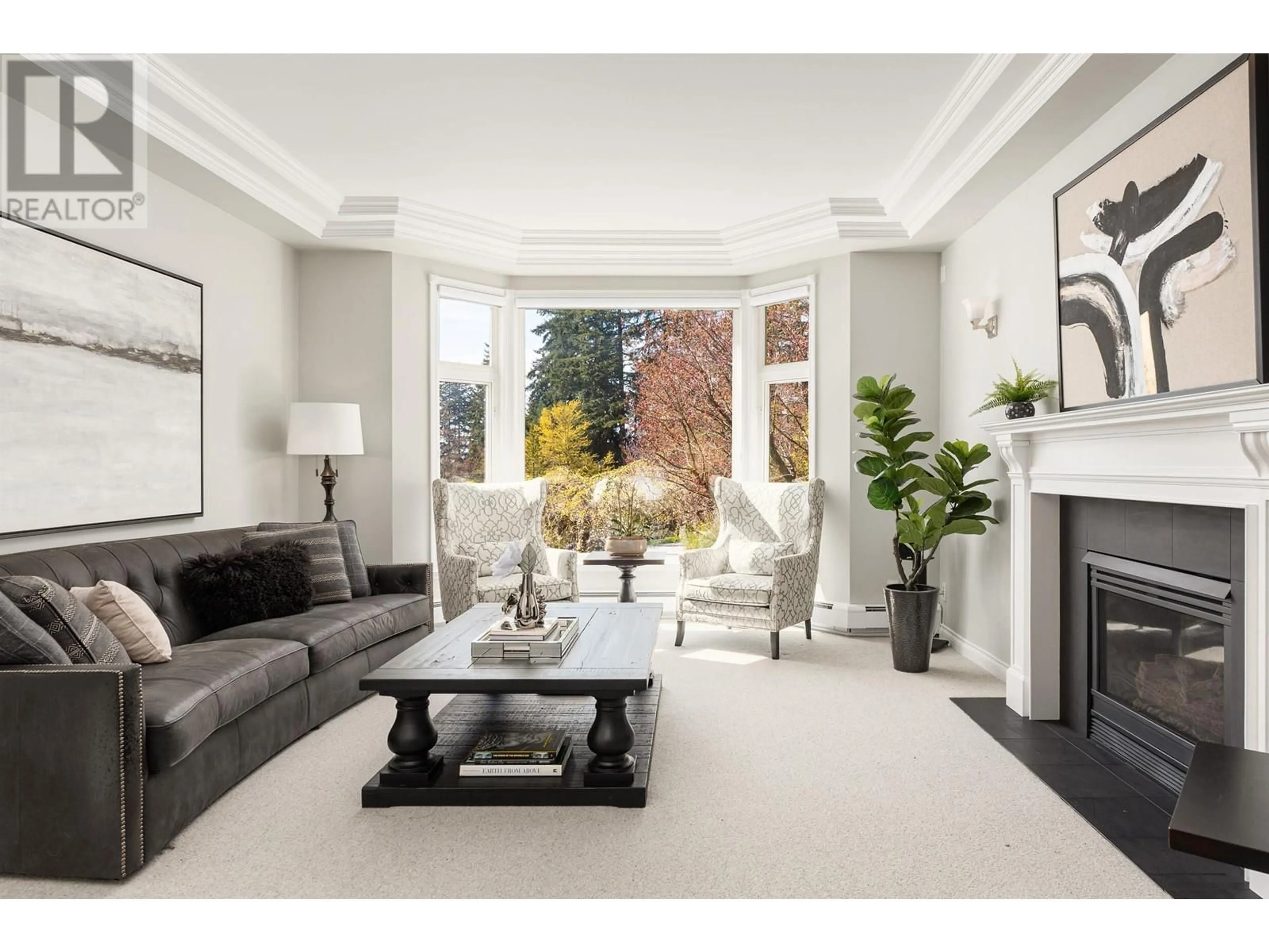 Living room for 4188 COVENTRY WAY, North Vancouver British Columbia V7N4M9