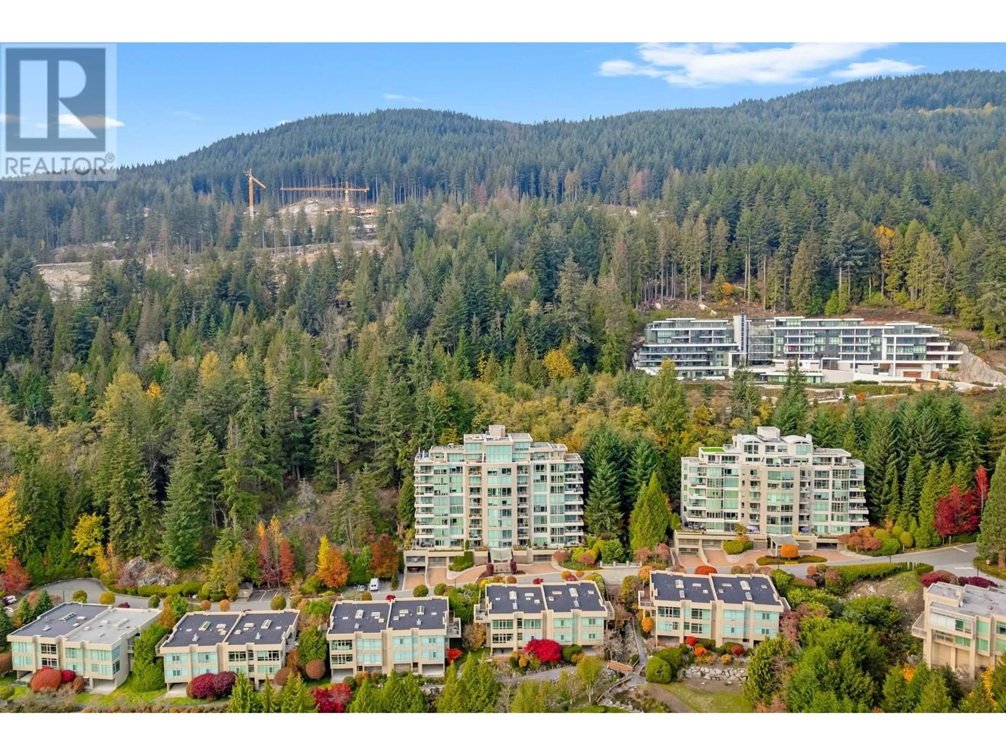 Forest view for 302 3131 DEER RIDGE DRIVE, West Vancouver British Columbia V7S4W1