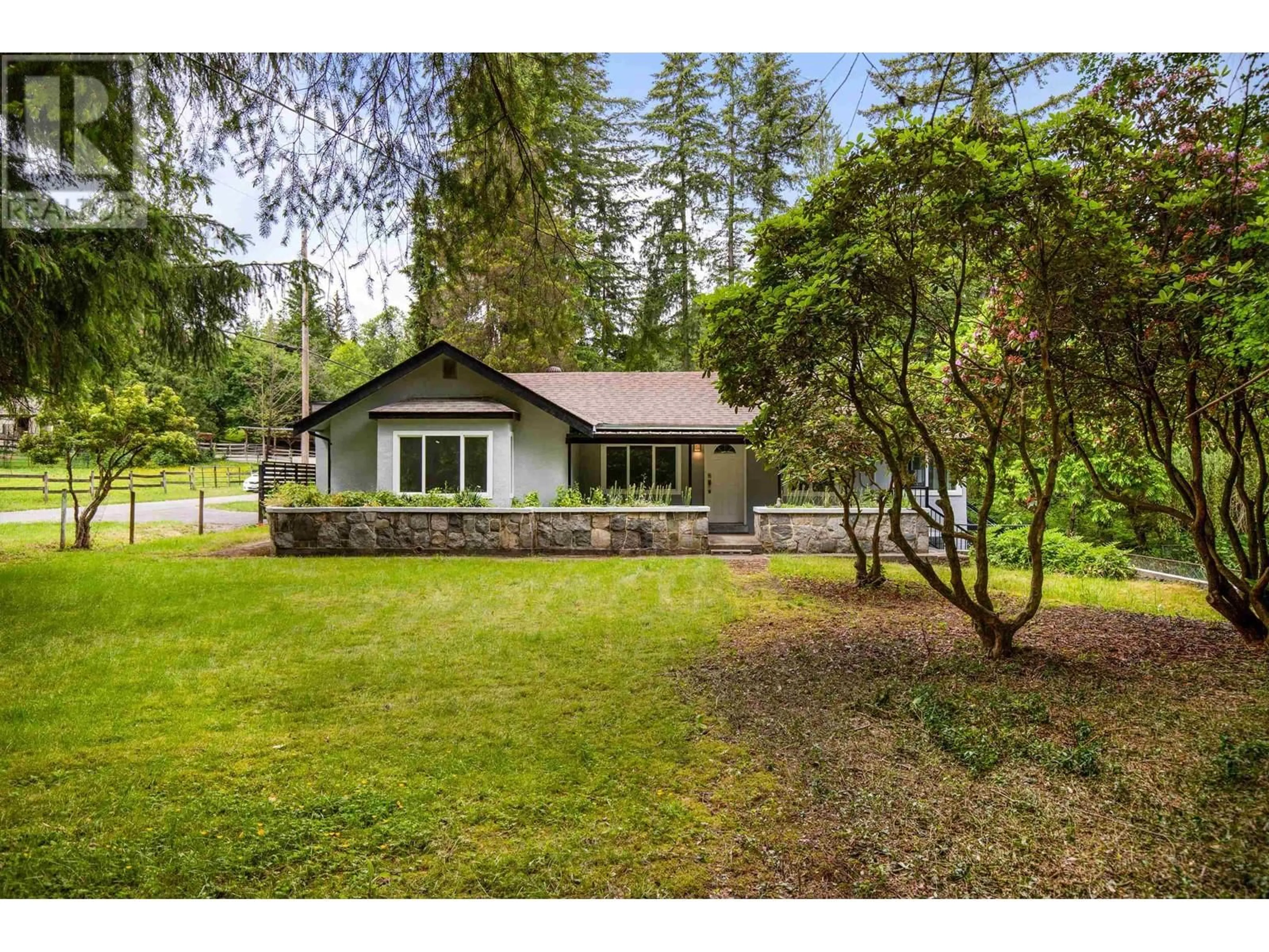 Cottage for 27601 104 AVENUE, Maple Ridge British Columbia V2W1M6