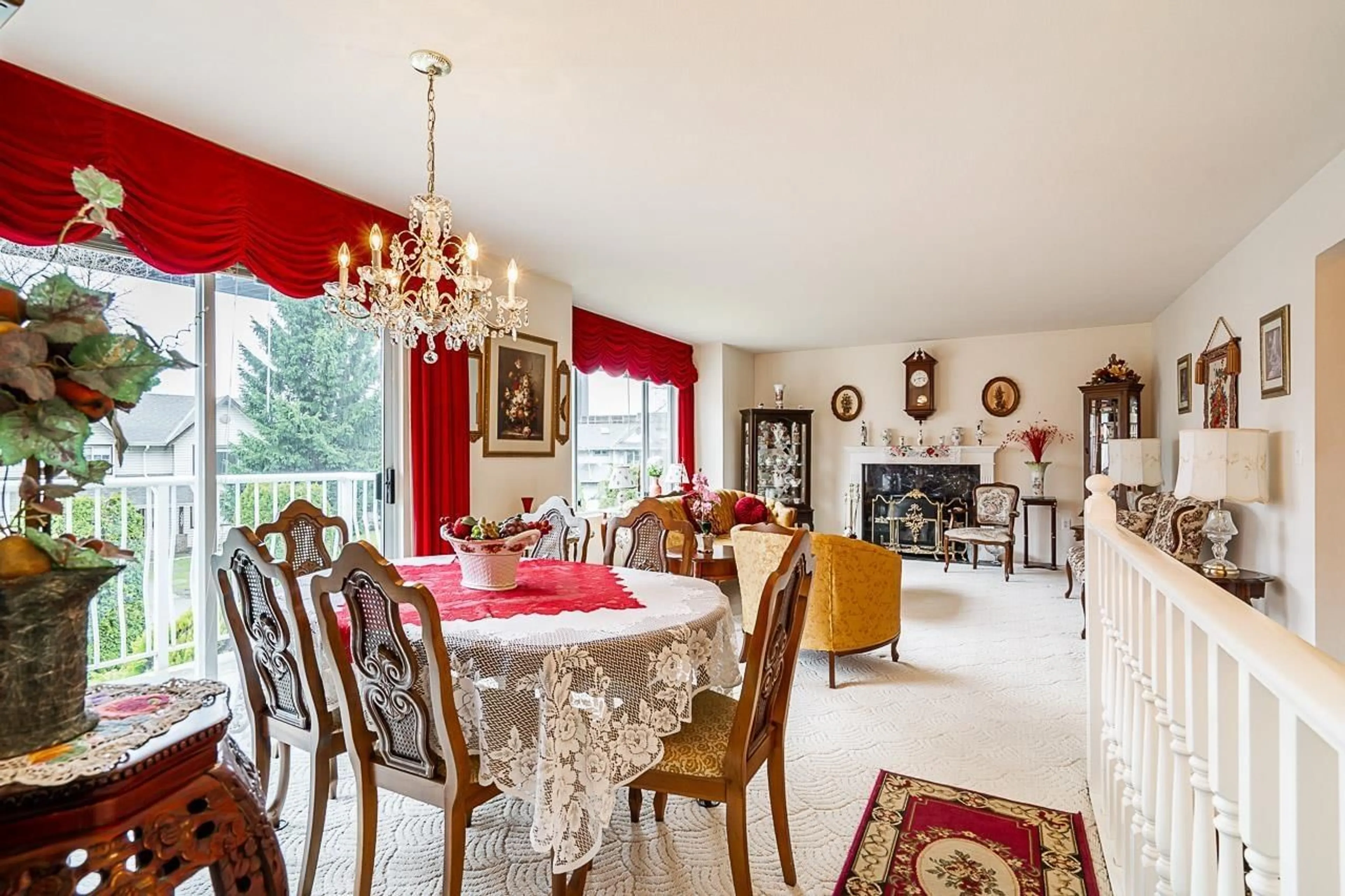 Dining room for 10238 SHEAVES COURT, Delta British Columbia V4C8C9