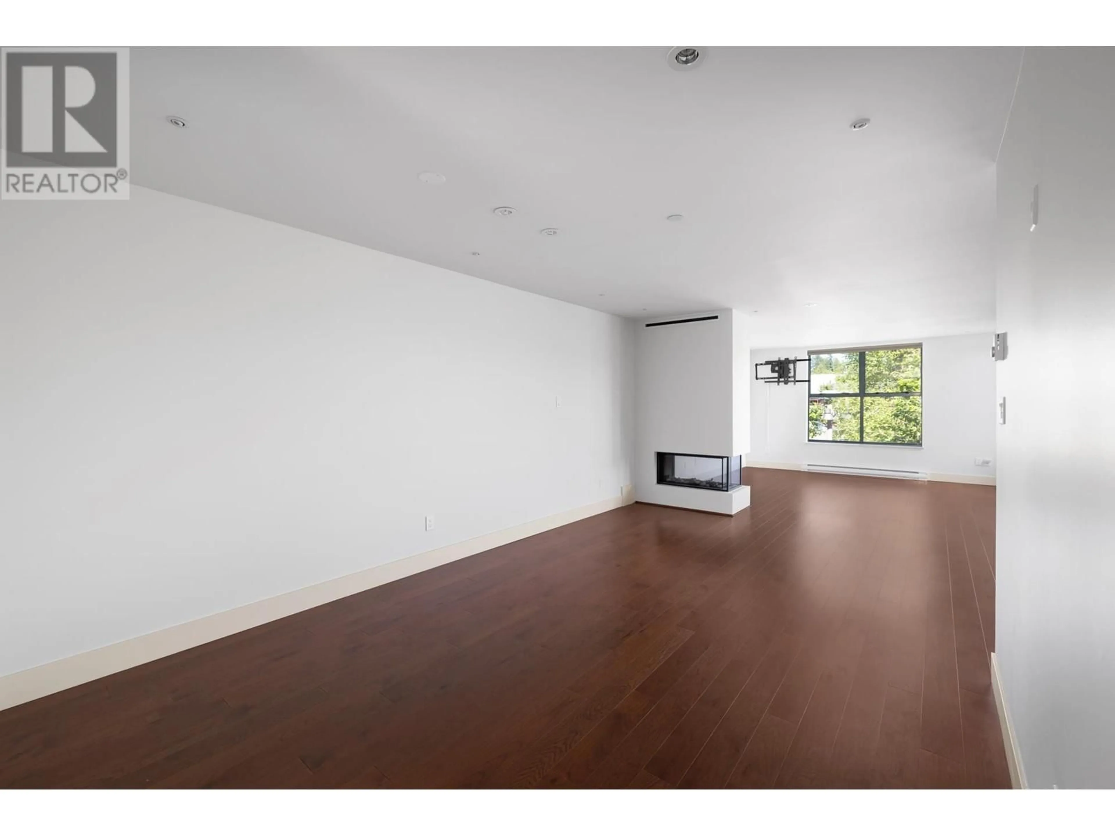 Other indoor space, not visible floor for 205 1406 MARINE DRIVE, West Vancouver British Columbia V7T1B7