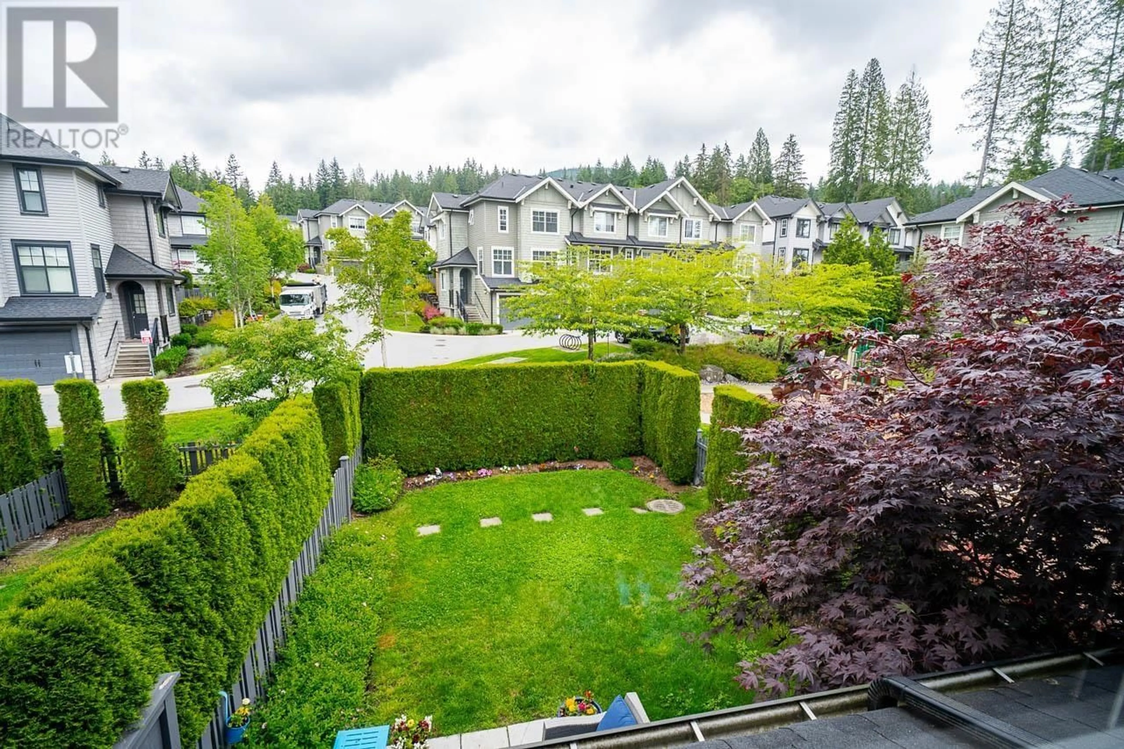 Fenced yard for 38 3461 PRINCETON AVENUE, Coquitlam British Columbia V3E0M2