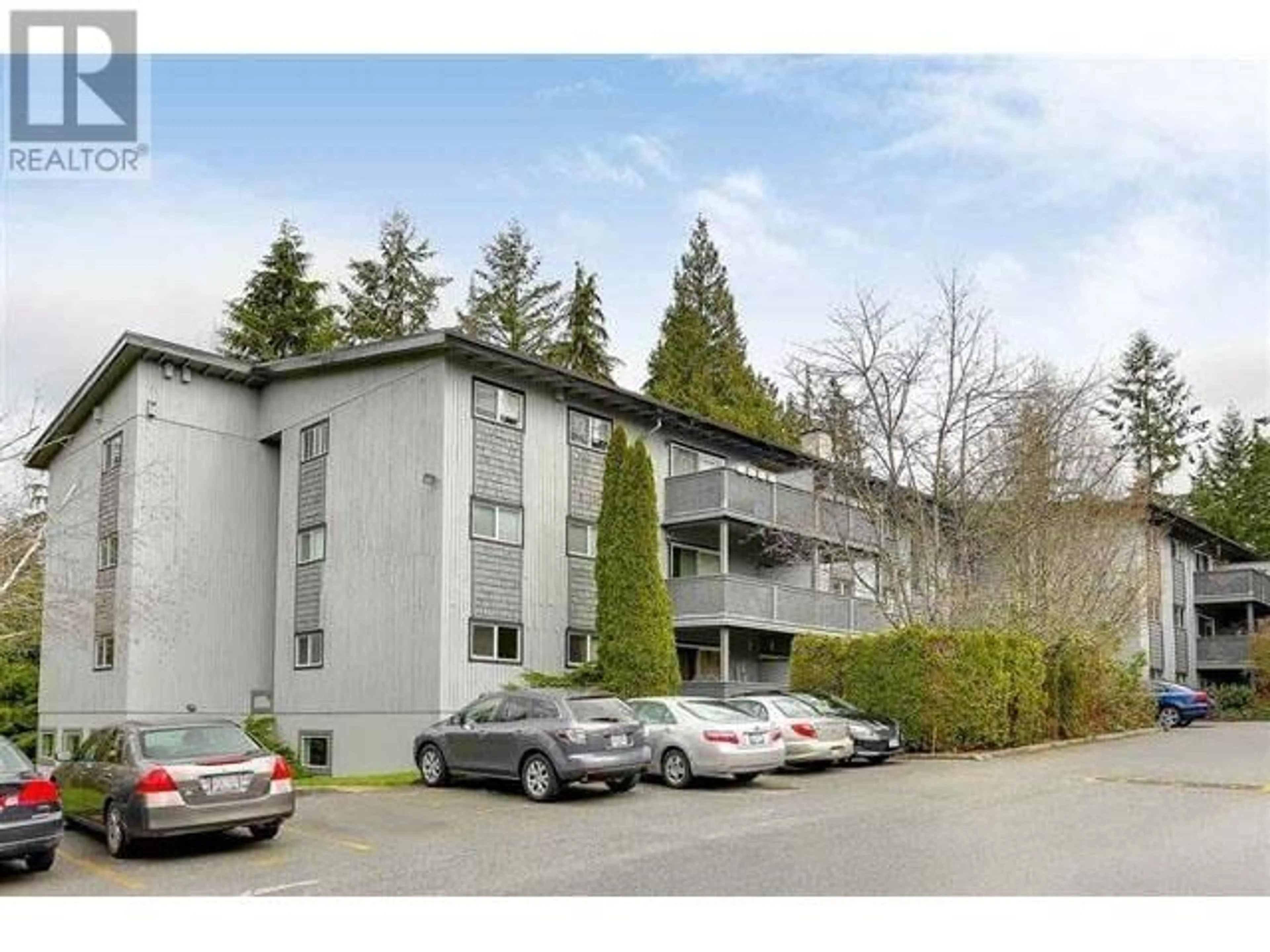 A pic from exterior of the house or condo, the front or back of building for 326 204 WESTHILL PLACE, Port Moody British Columbia V3H1V2