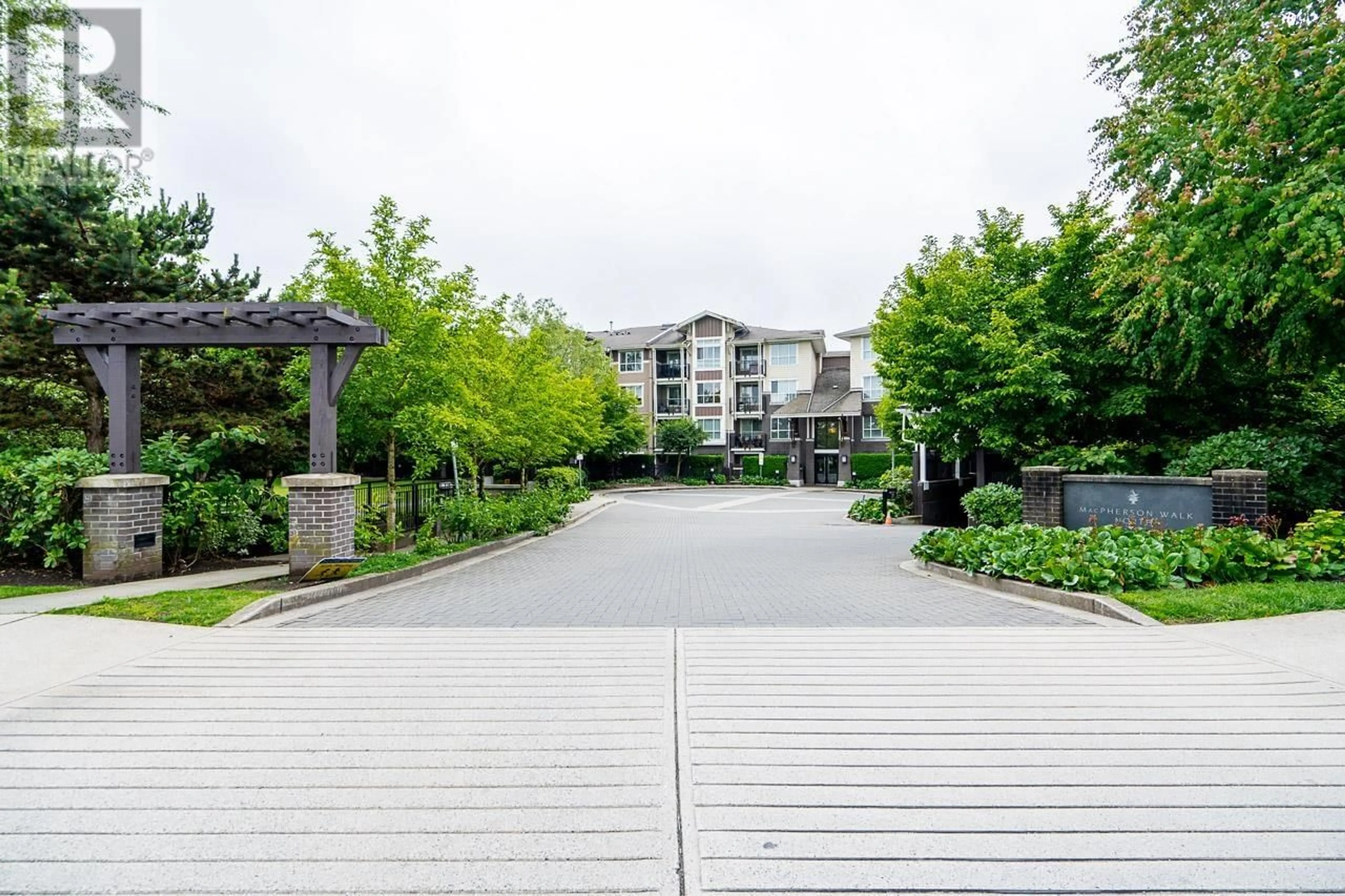 A pic from exterior of the house or condo for 313 5788 SIDLEY STREET, Burnaby British Columbia V5J5E5