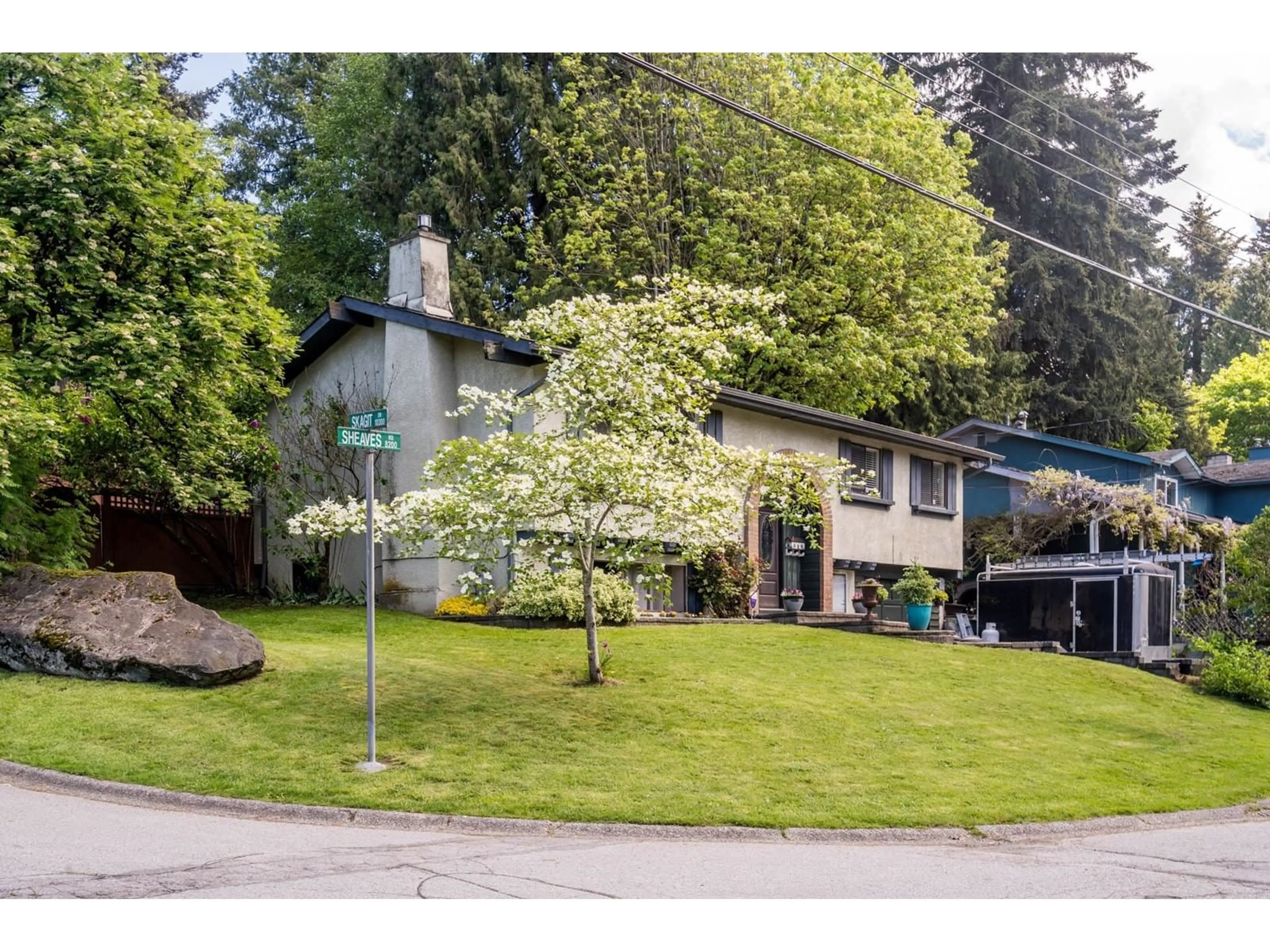 Frontside or backside of a home for 8290 SHEAVES ROAD, Delta British Columbia V4C3W9