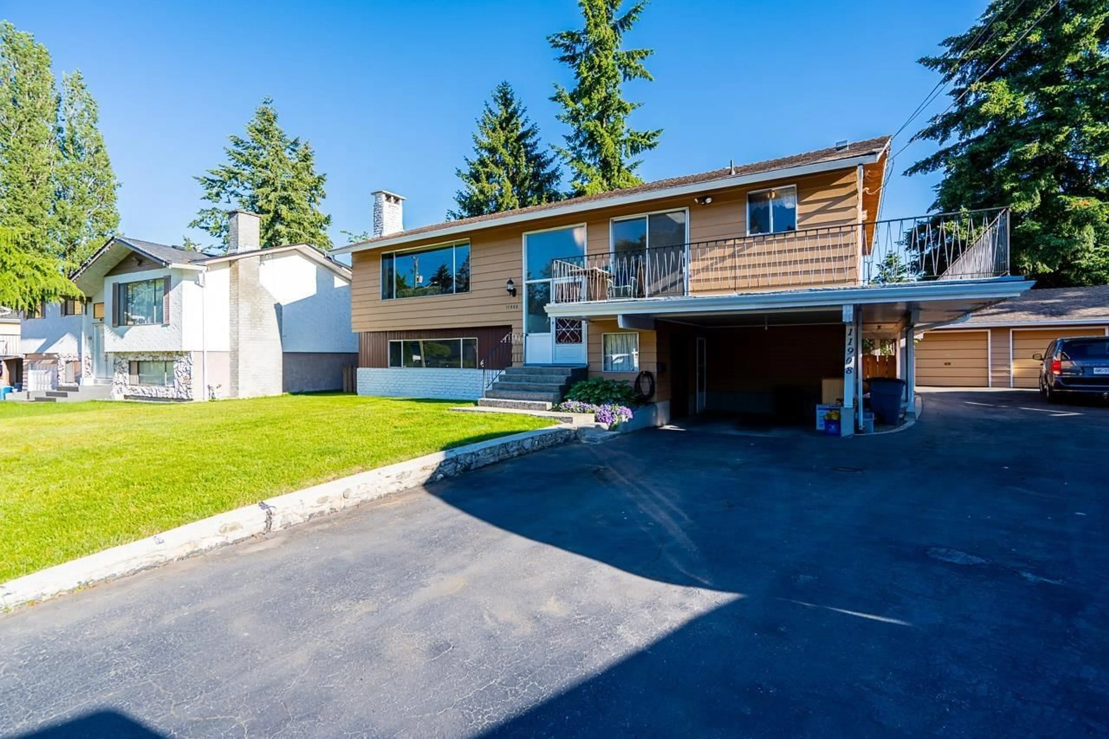 Frontside or backside of a home for 11908 CHALMERS PLACE, Delta British Columbia V4C1L4