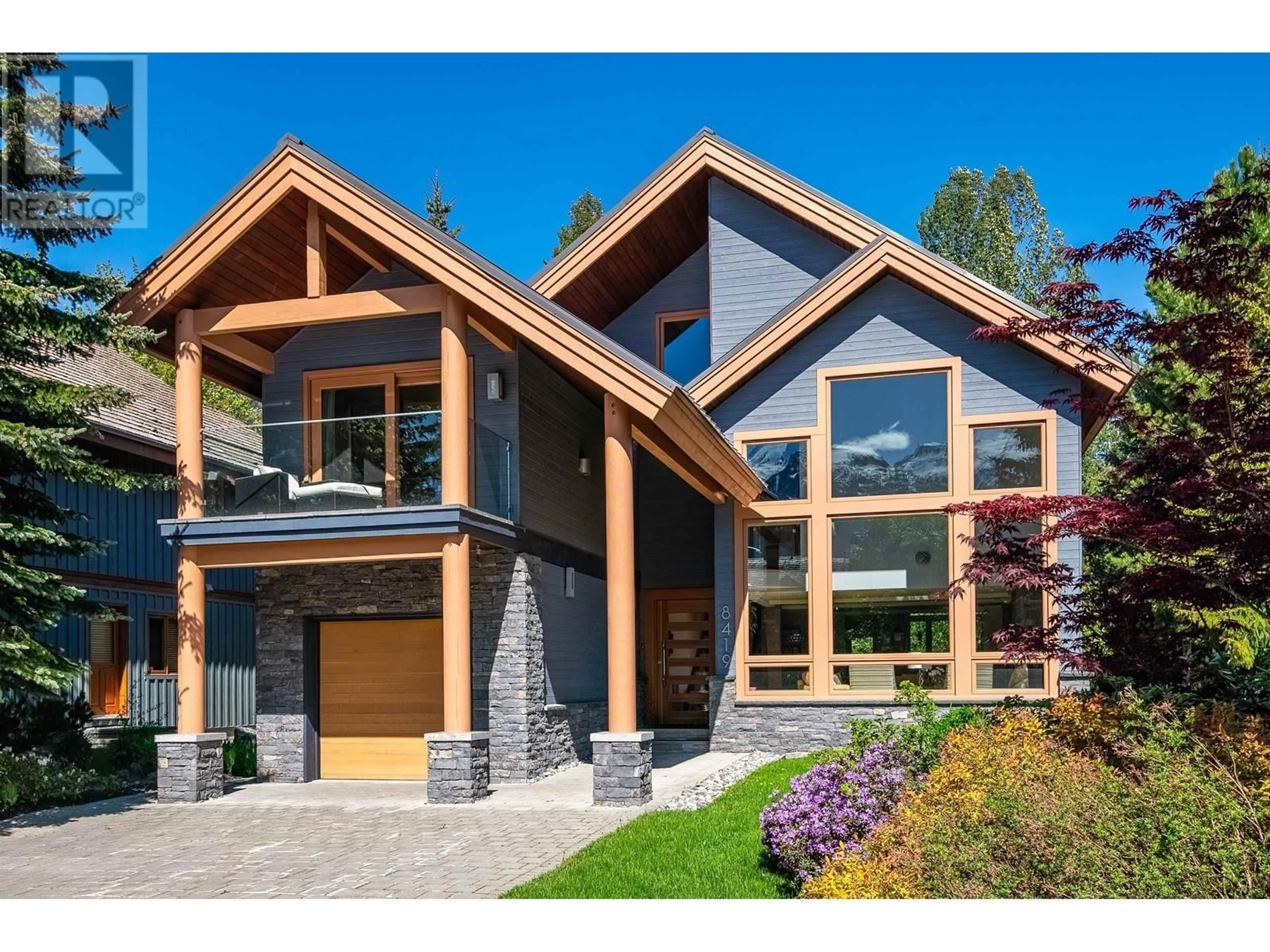 Frontside or backside of a home for 8419 GOLDEN BEAR PLACE, Whistler British Columbia V8E1J7