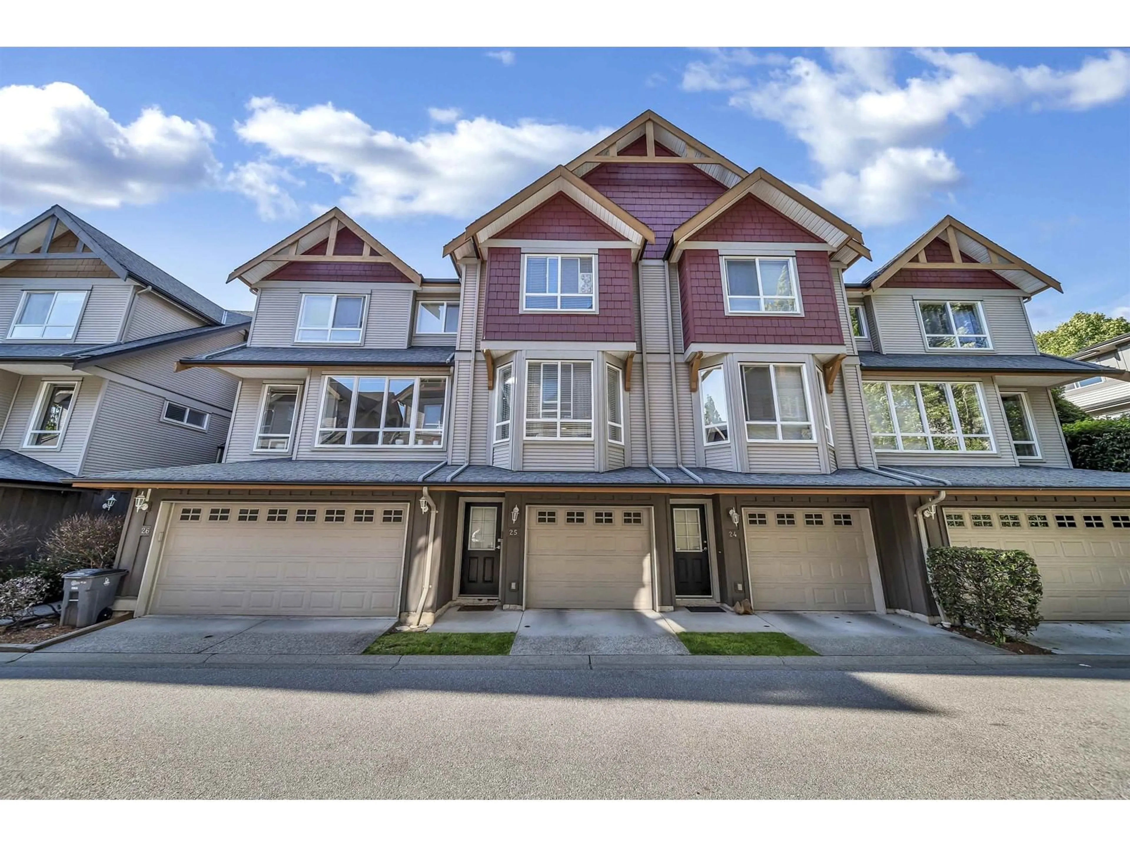 A pic from exterior of the house or condo for 25 16789 60 AVENUE, Surrey British Columbia V3S1S8