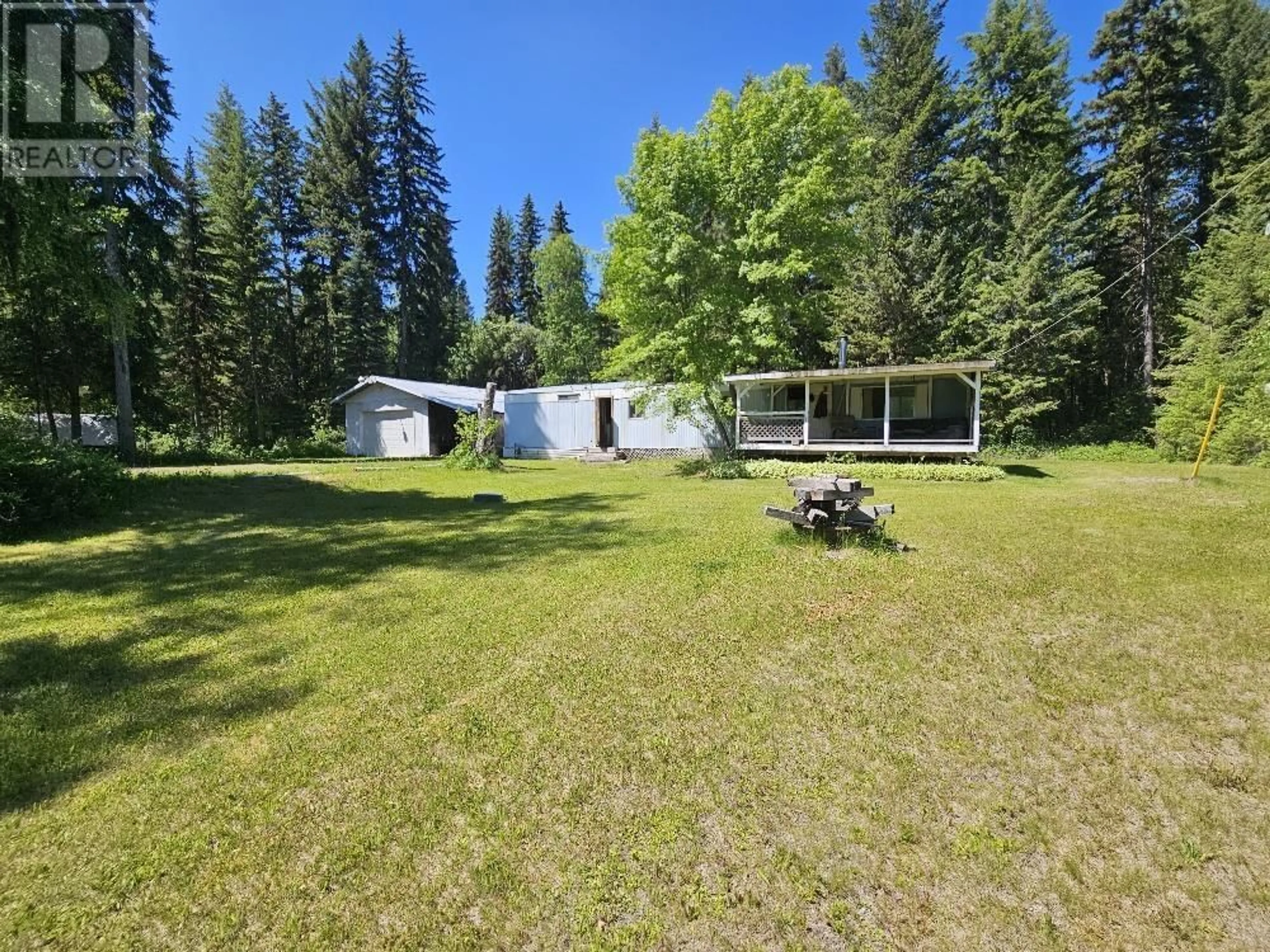 Cottage for 2207 VERNON ROAD, Quesnel British Columbia V2J7B8