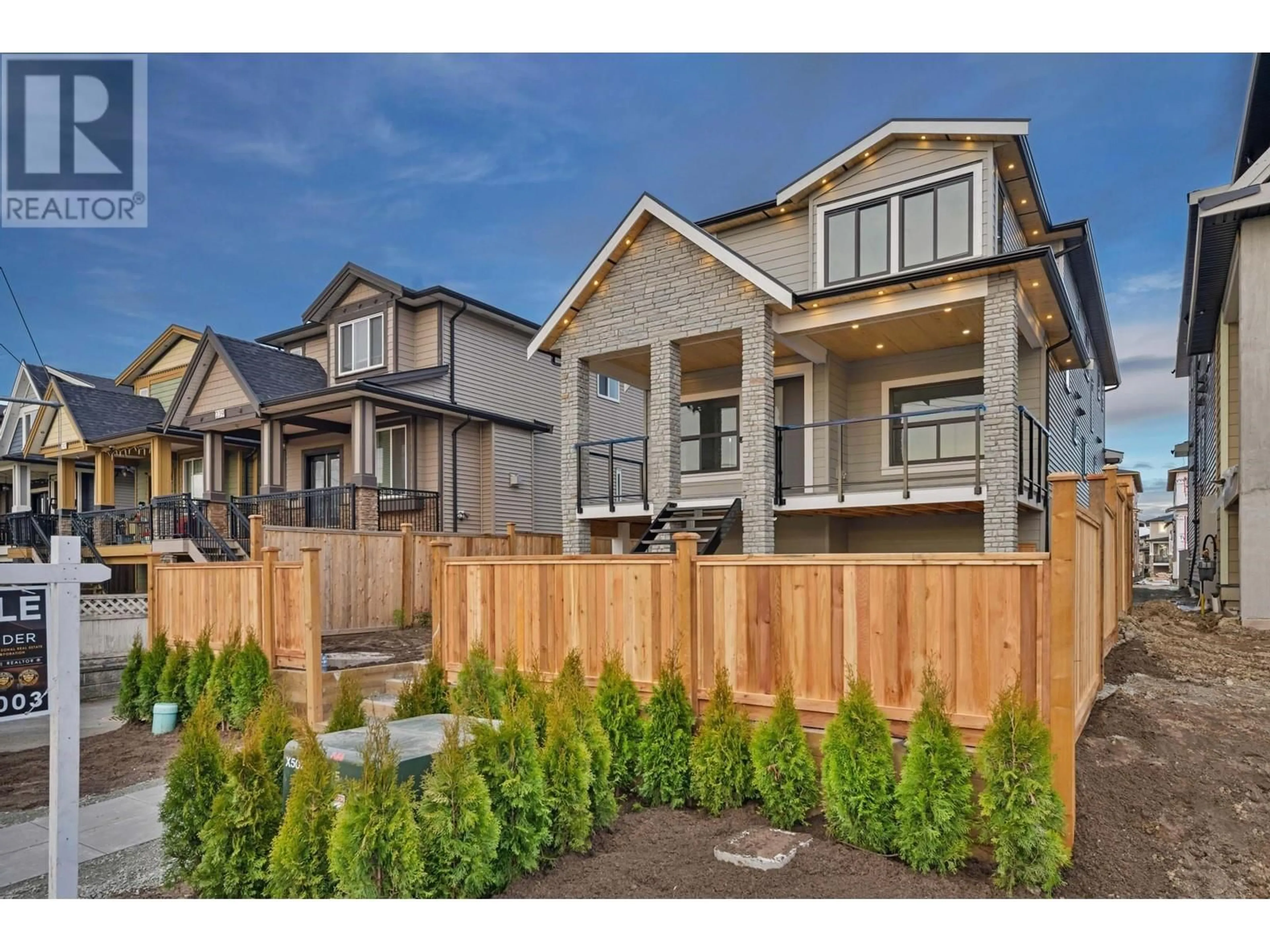 Frontside or backside of a home for 235 JARDINE STREET, New Westminster British Columbia V3M5M4