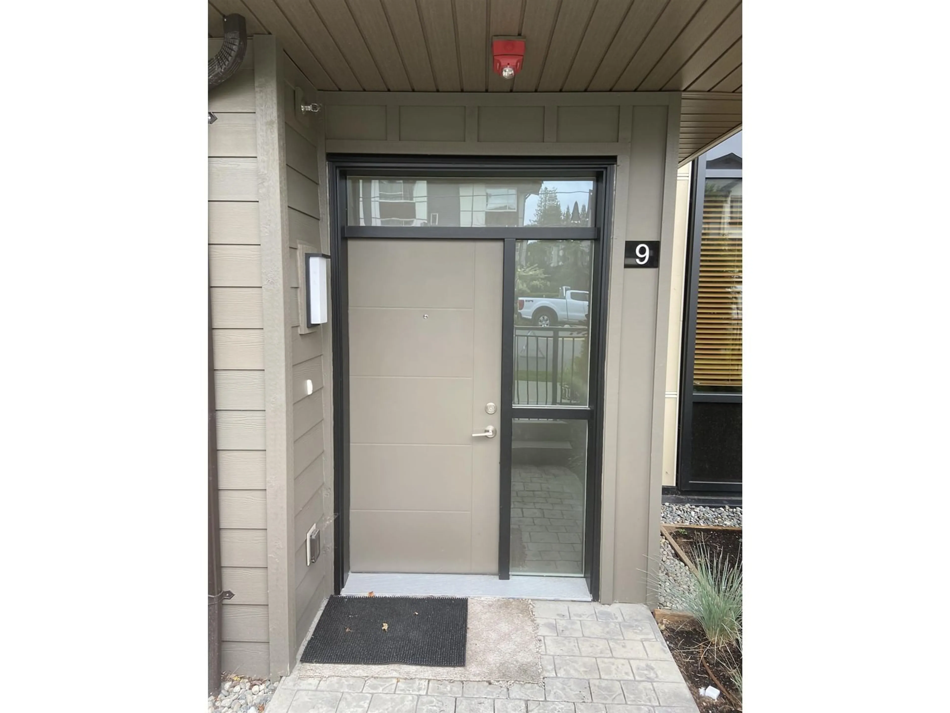 Indoor entryway for 9 - 8567 204, Langley British Columbia V2Y3R2