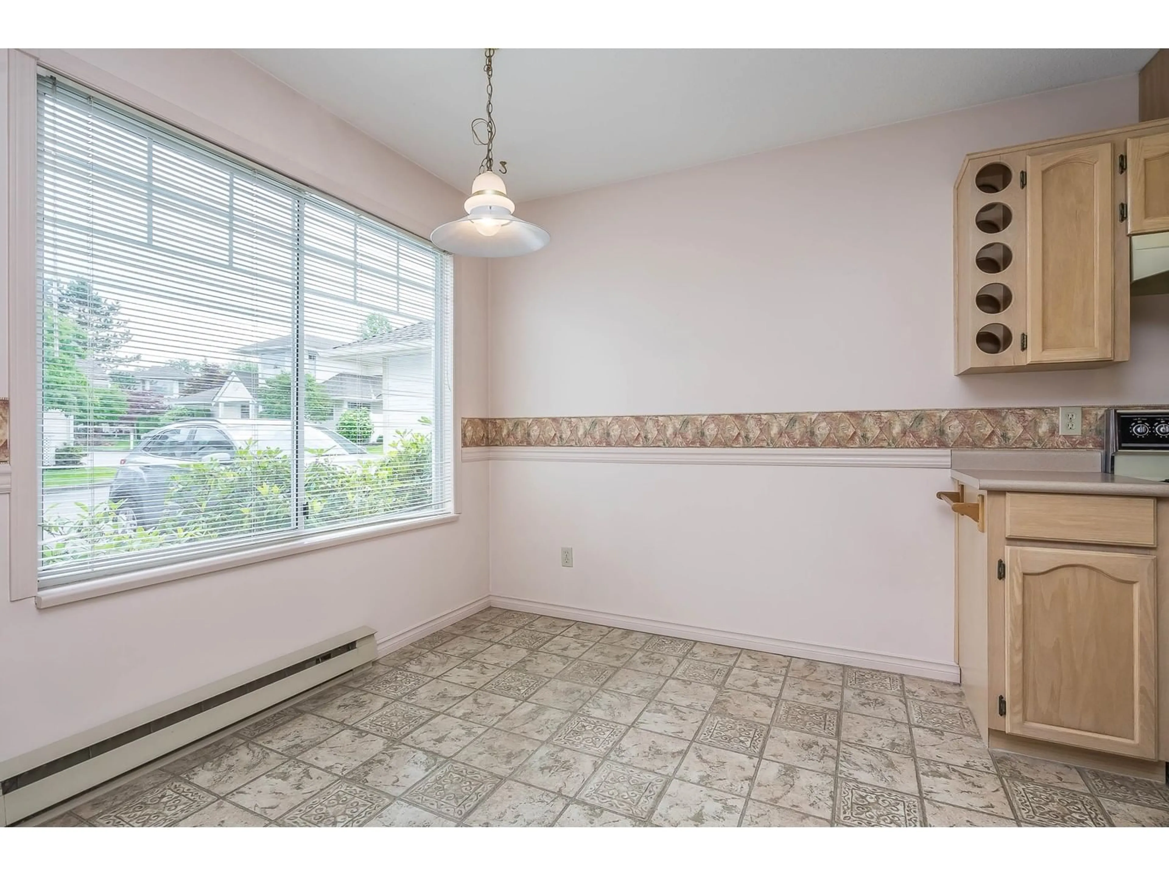 Standard kitchen, ceramic floors, cottage for 23 8737 212 STREET, Langley British Columbia V1M2C8