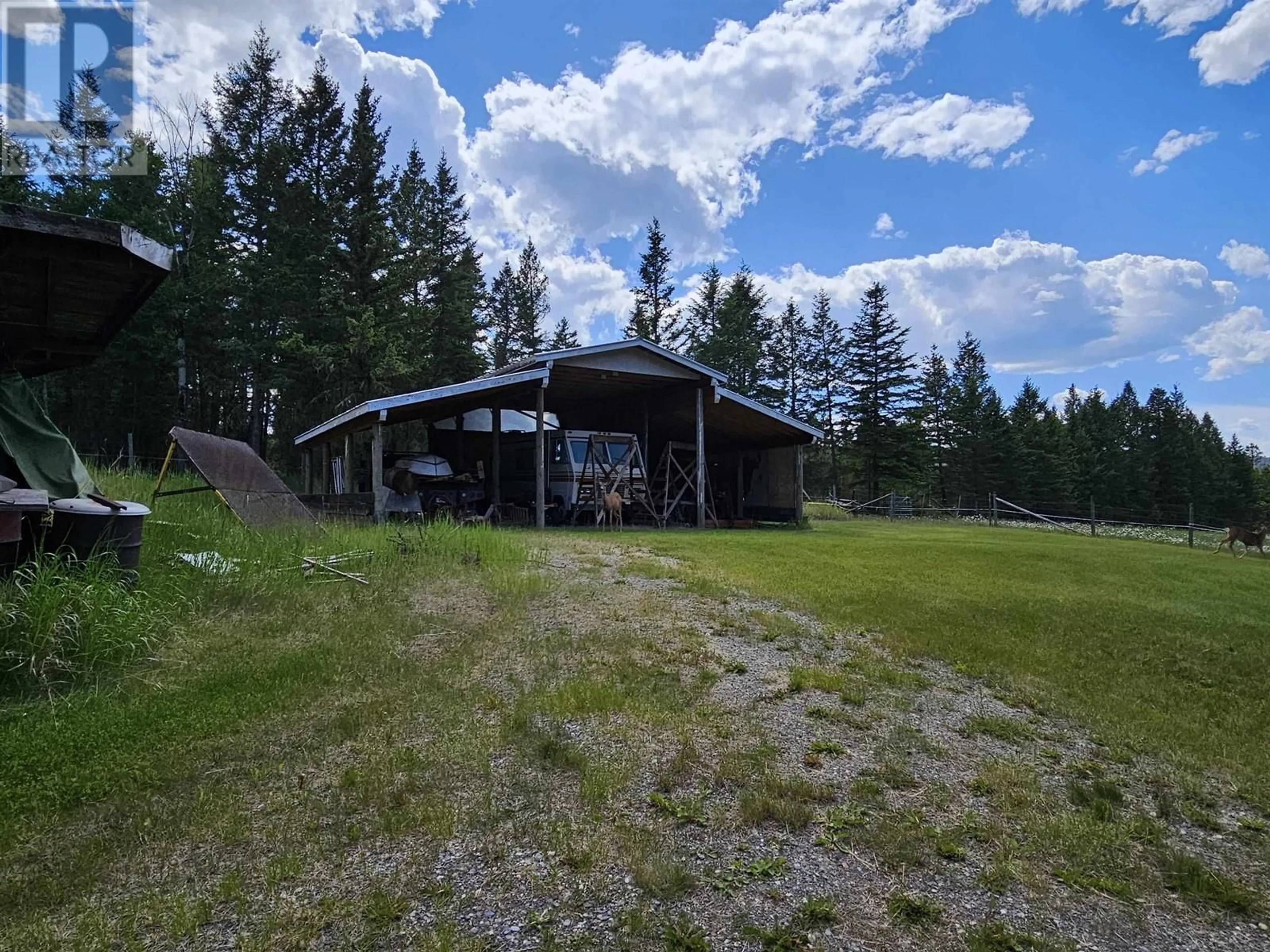 Outside view for 2455 FIRWOOD HILL ROAD, Williams Lake British Columbia V2G4W7