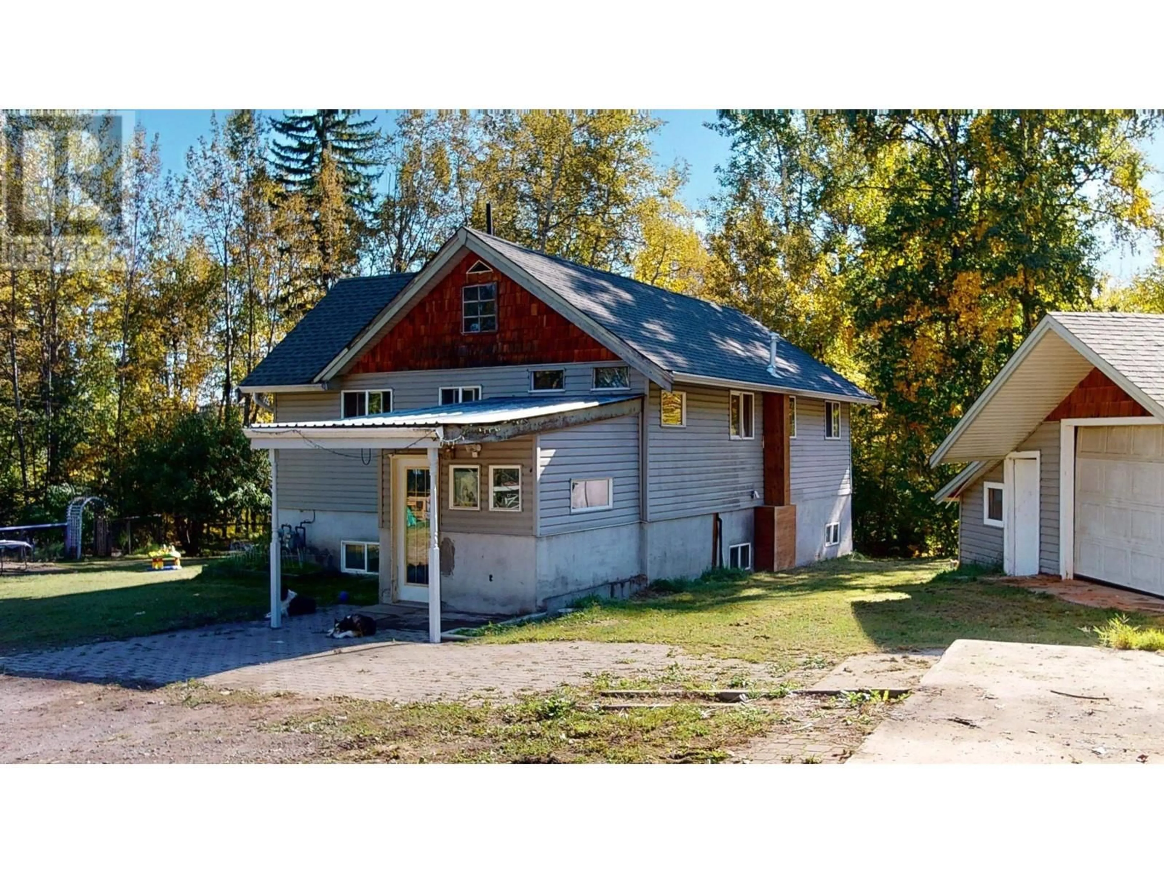 Cottage for 1181 BERNADETTE ROAD, Quesnel British Columbia V2J6H9