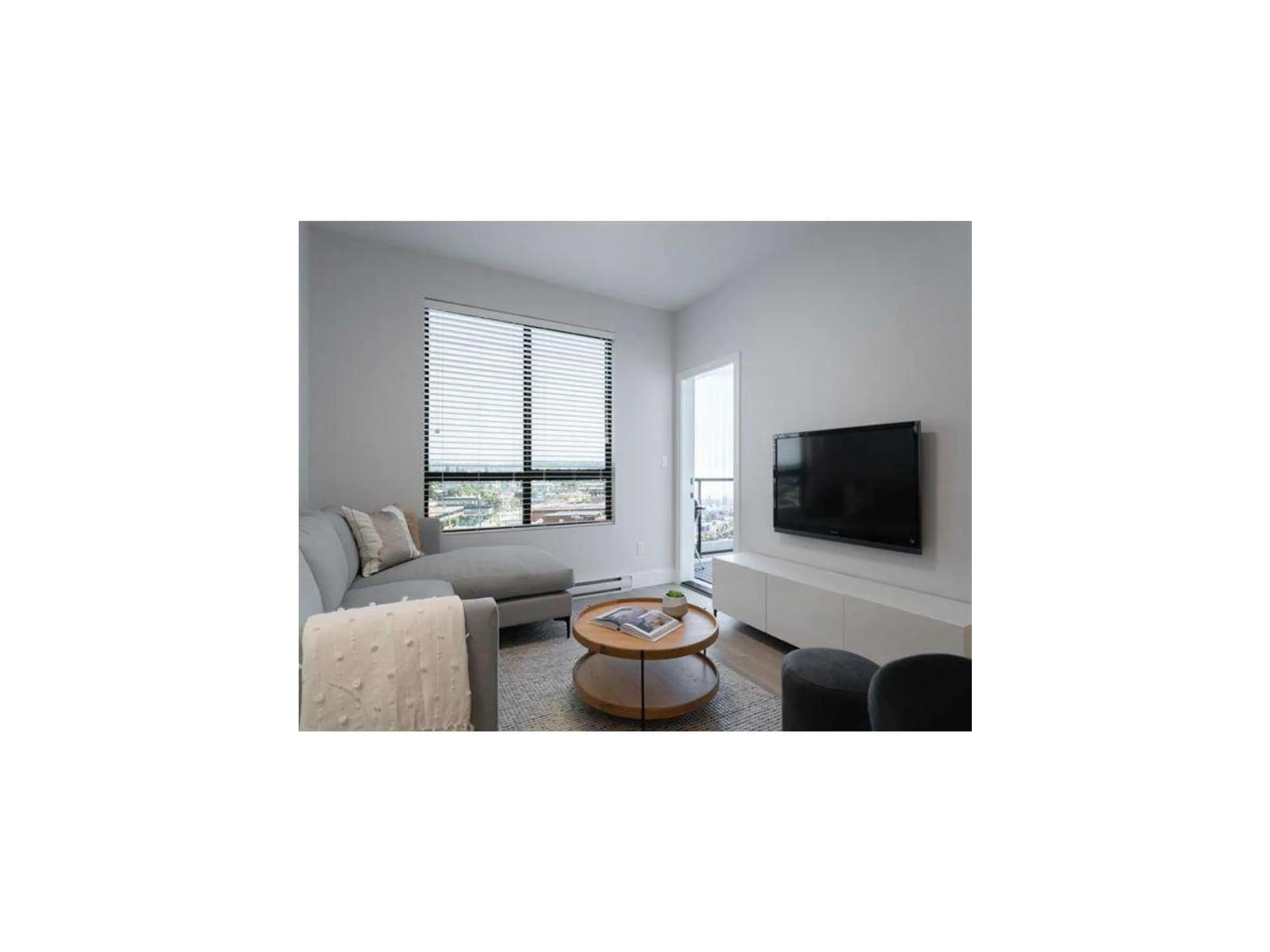 Living room with furniture, unknown for 118 - 13458 95, Surrey British Columbia V3R7W4